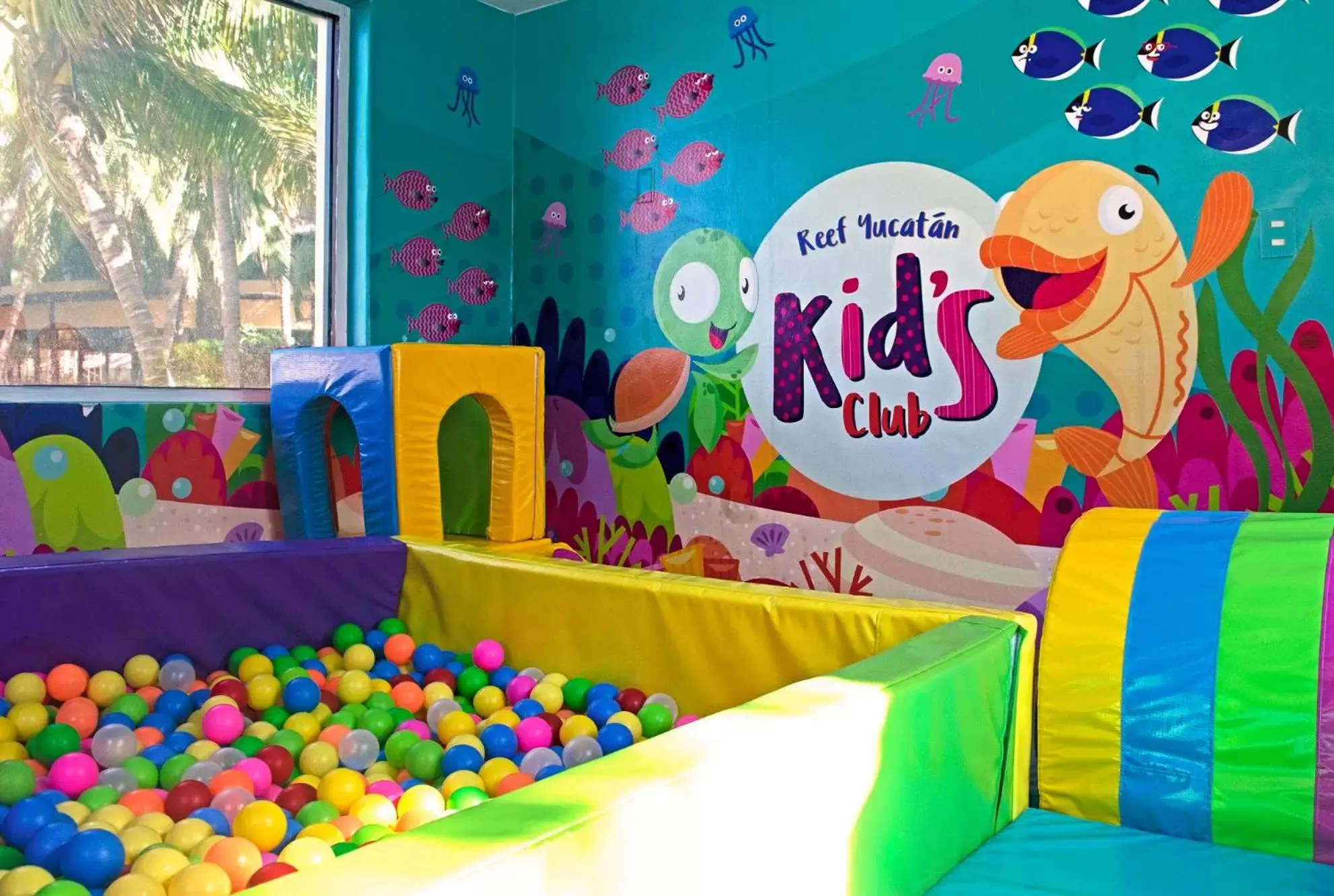 Children play ground, Kid's Club in Reef Yucatán All Inclusive & Convention Center