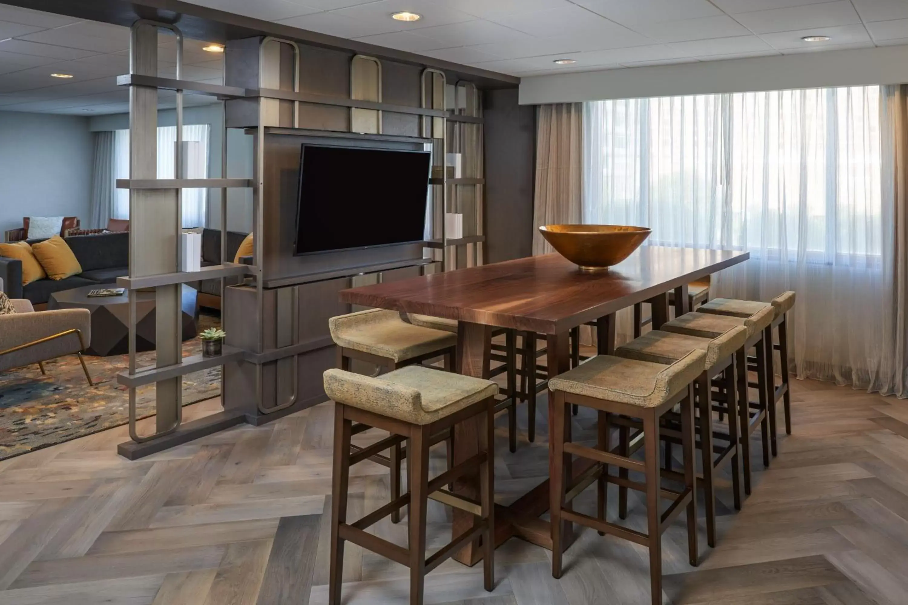 Photo of the whole room, Lounge/Bar in The Westin Indianapolis