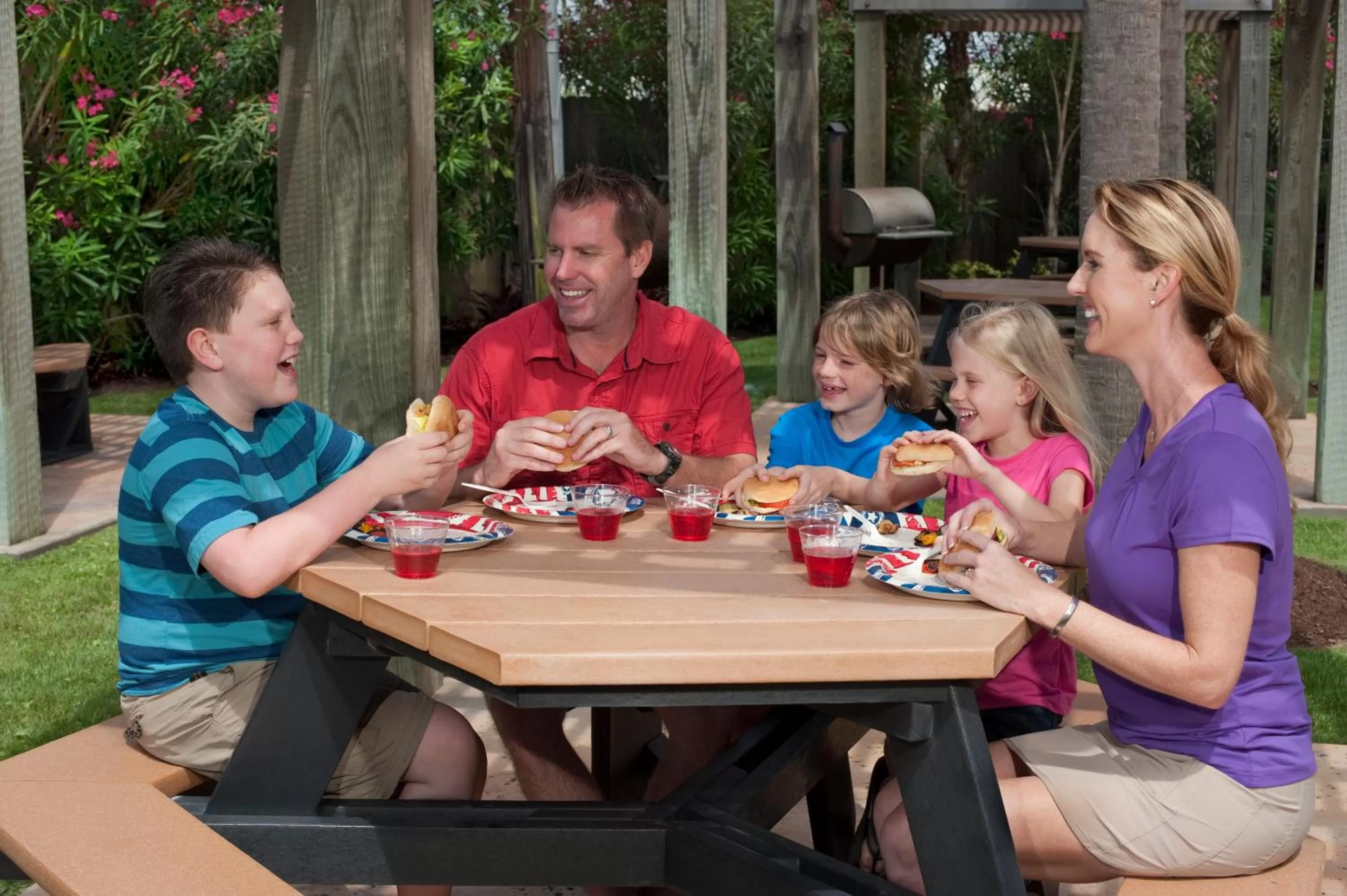 BBQ facilities in Casa Del Mar Beachfront Suites