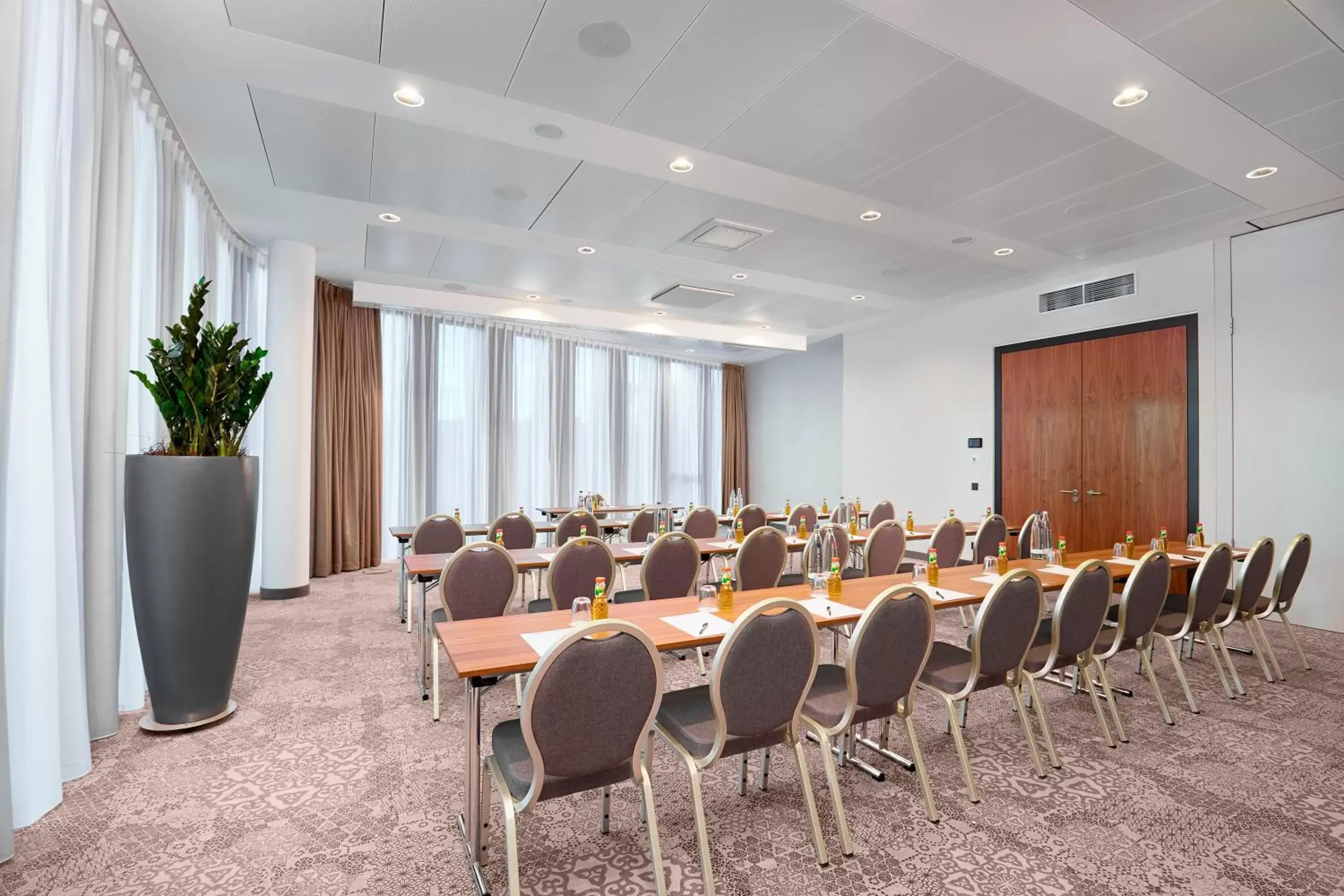 Meeting/conference room in Hyperion Hotel München