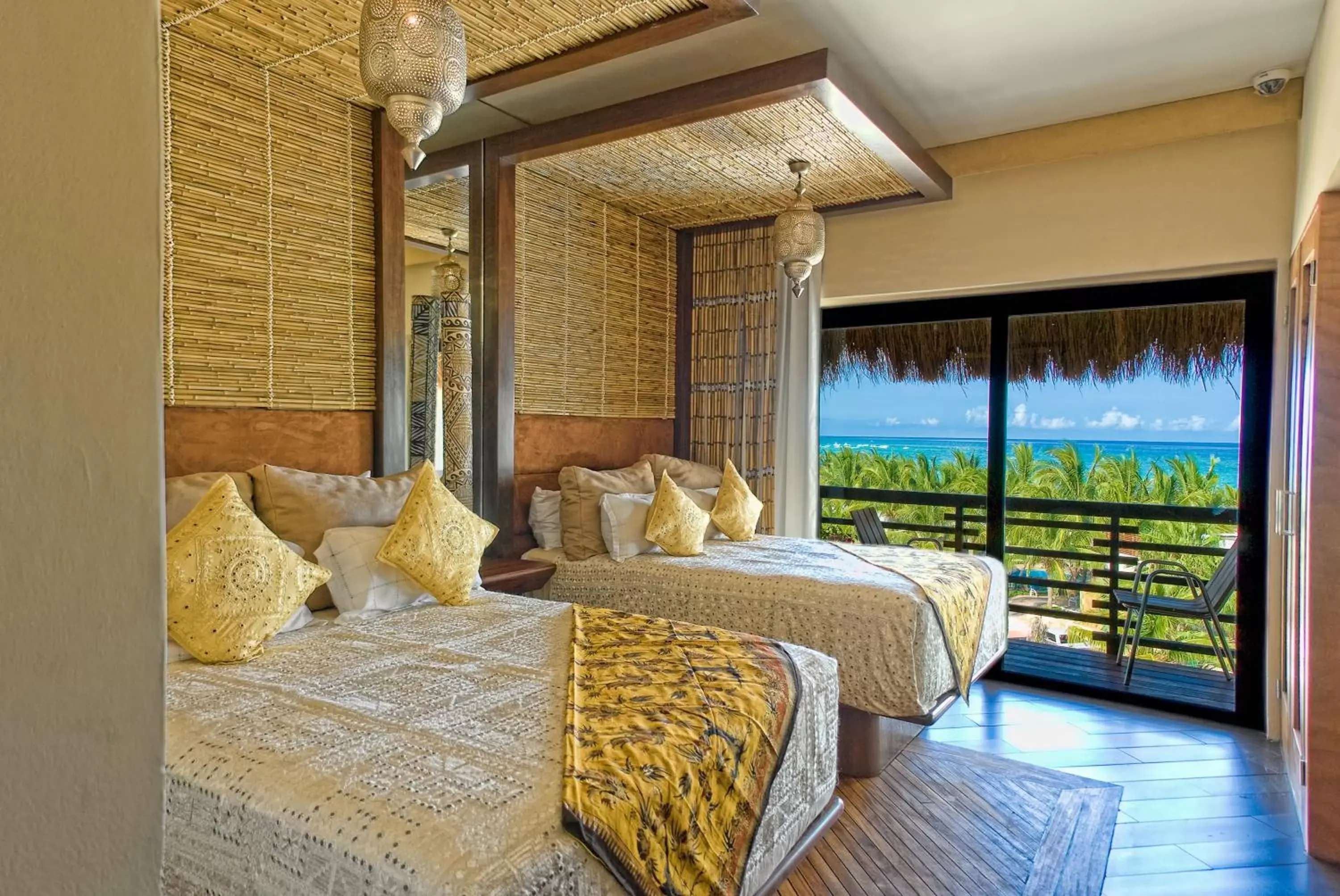 Bedroom in La Divina by Aldea Thai