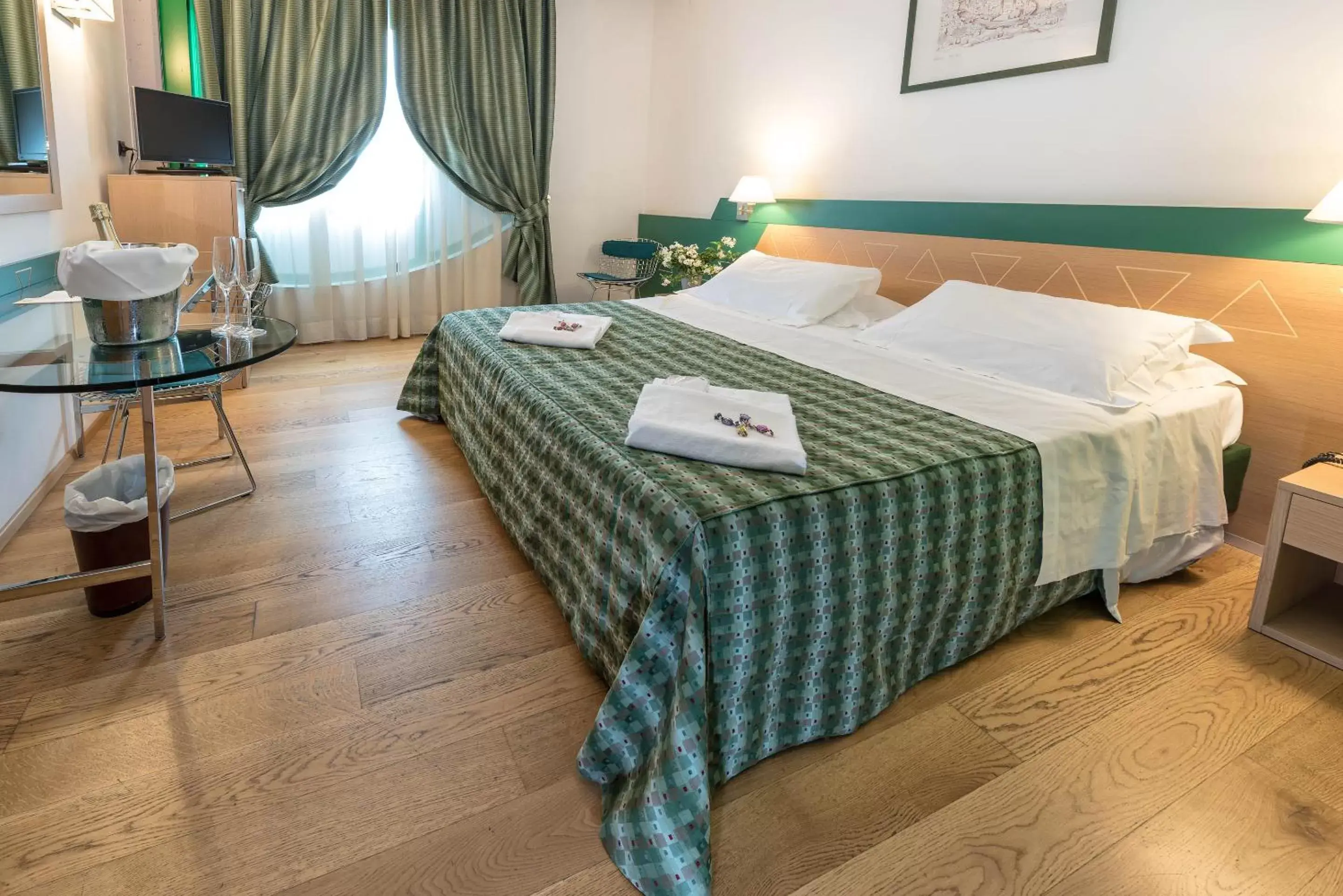 Bedroom, Bed in West Point Airport Hotel Bedroom, Bed in West Point Airport Hotel