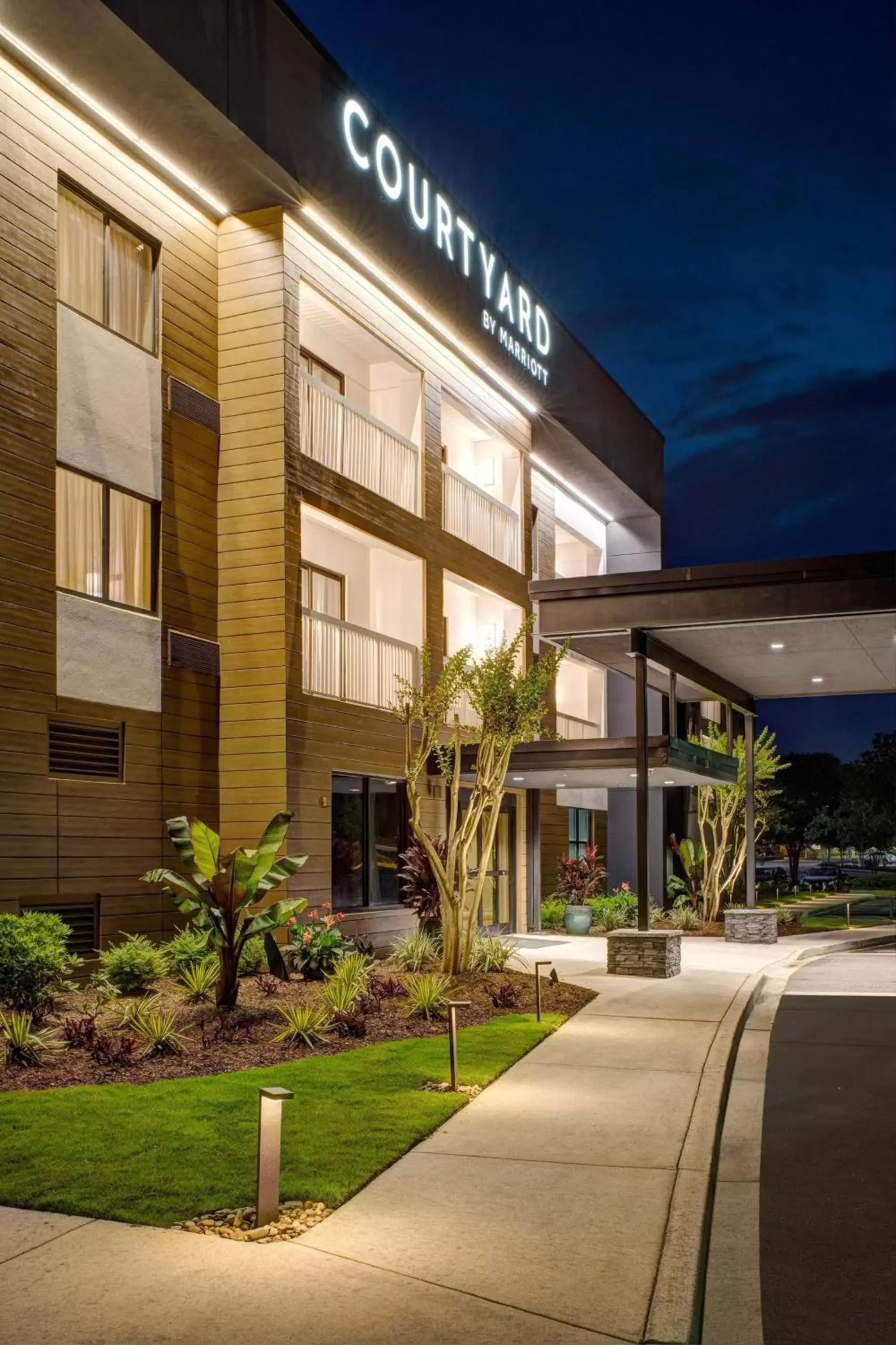 Property Building in Courtyard by Marriott Columbia Northeast/Fort Jackson Area
