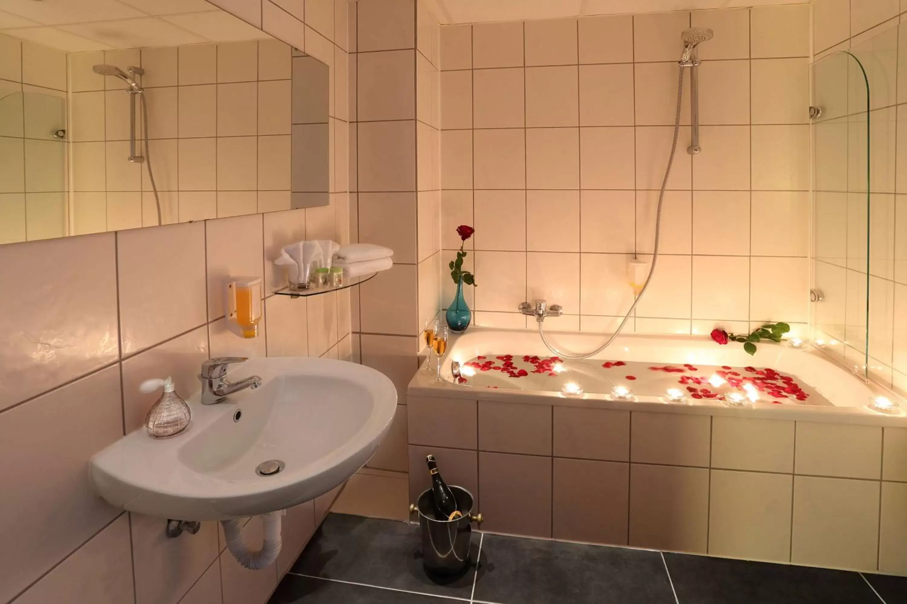 Bathroom in Best Western Hotel Rosenau