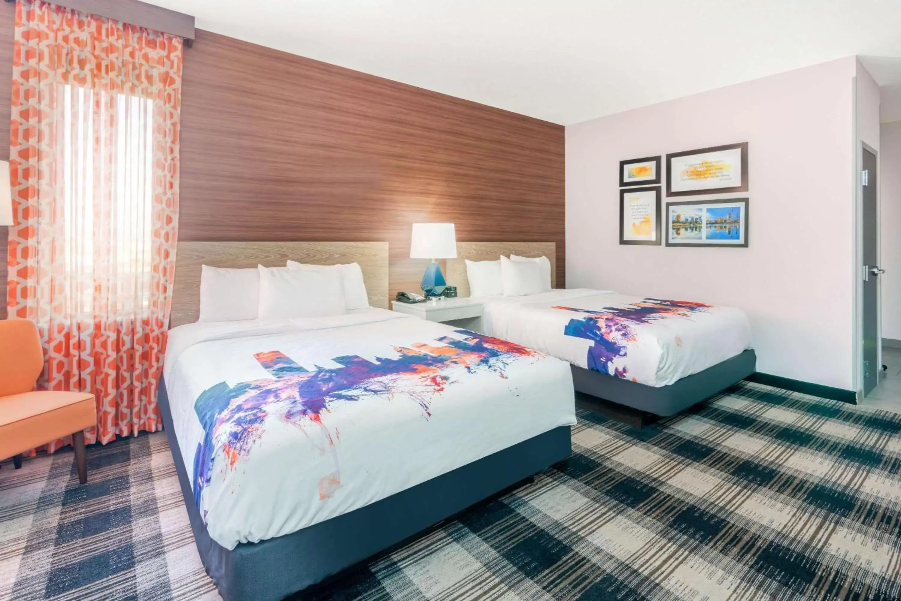 TV and multimedia, Bed in La Quinta by Wyndham Oklahoma City Airport