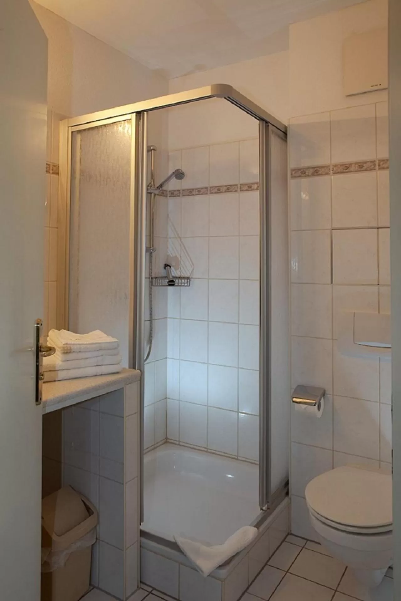 Shower in Hotel Rosenhof