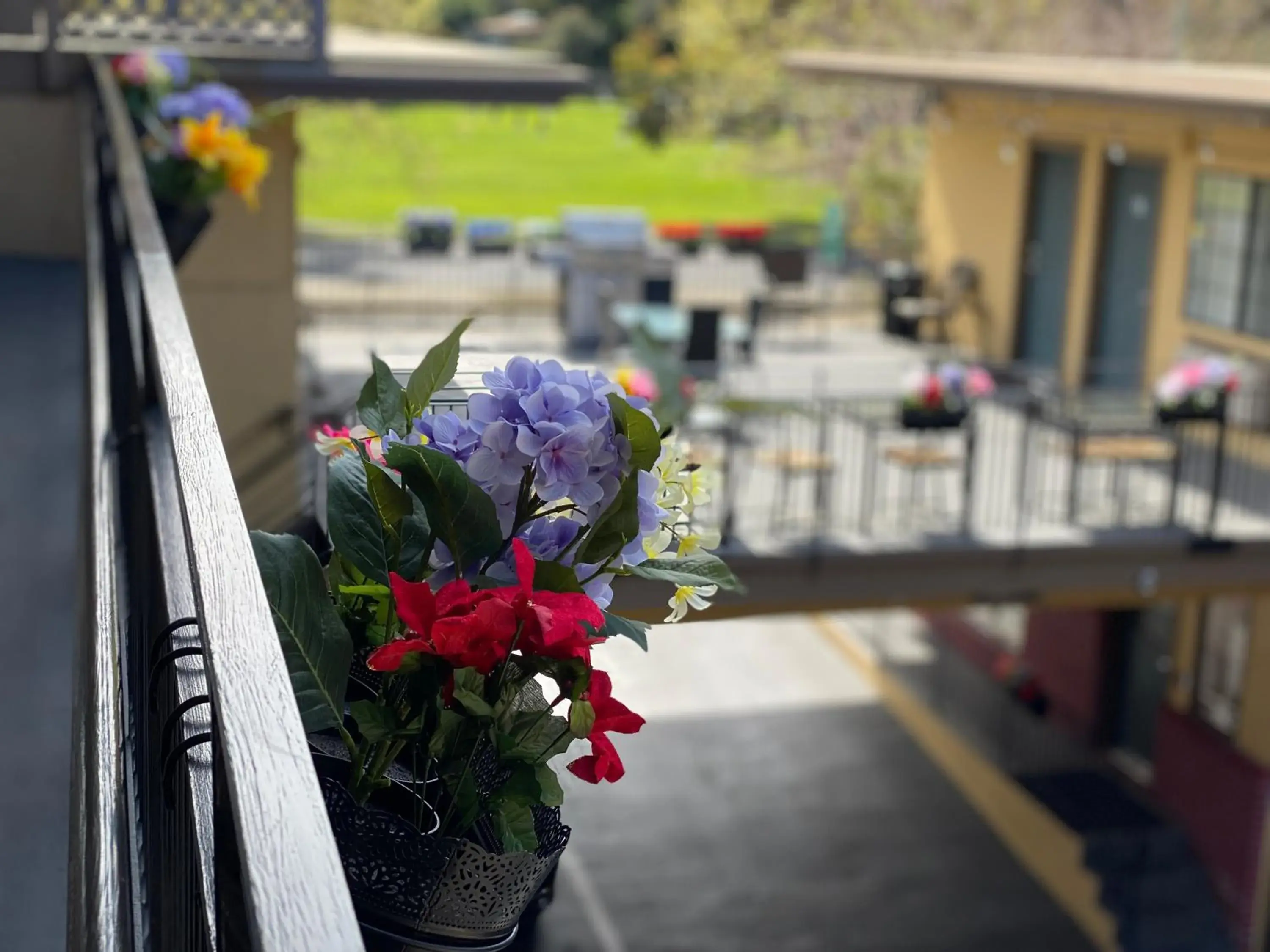 Decorative detail in Westwind Lodge