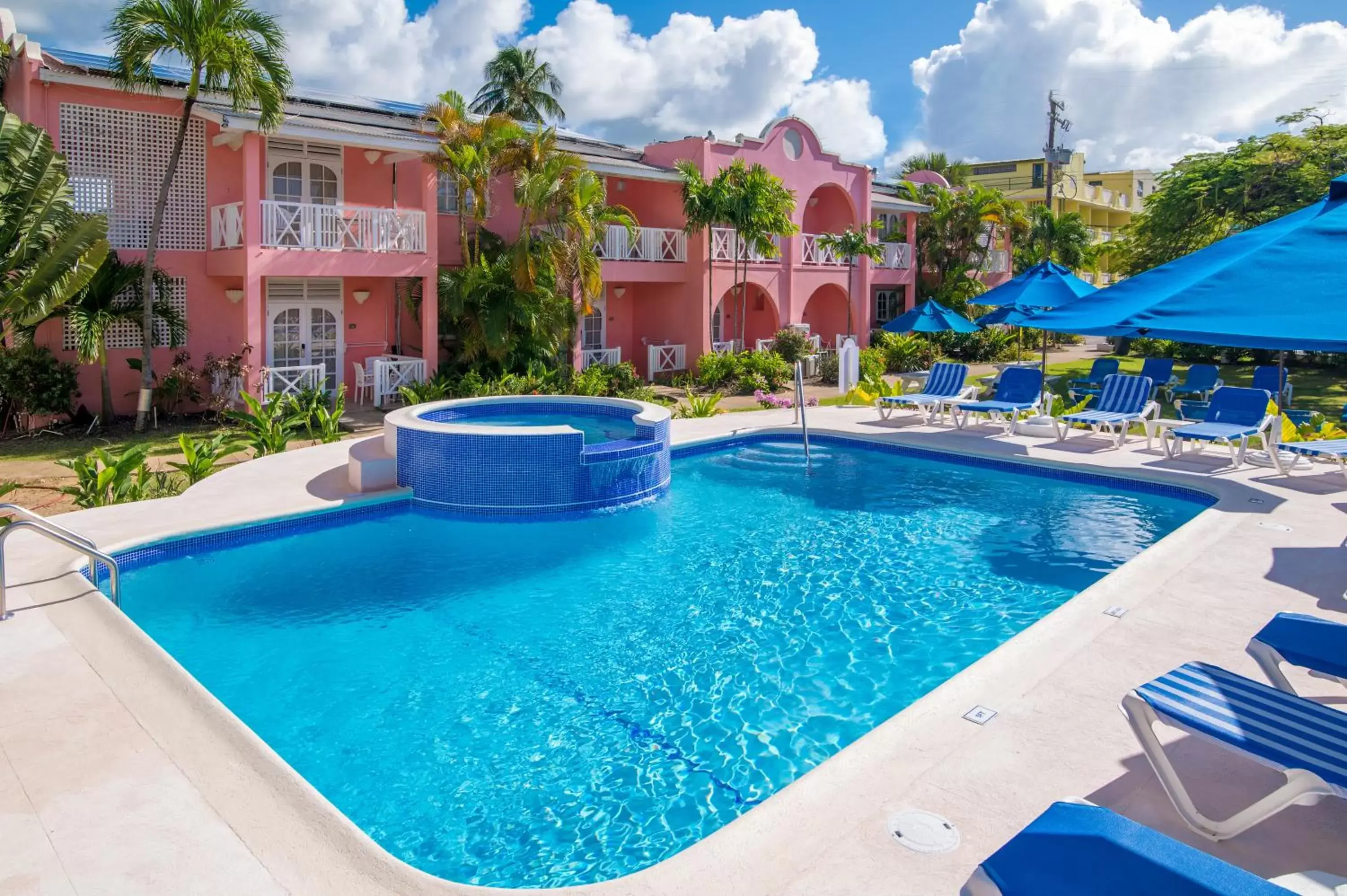 Pool view, Swimming Pool in Dover Beach Hotel