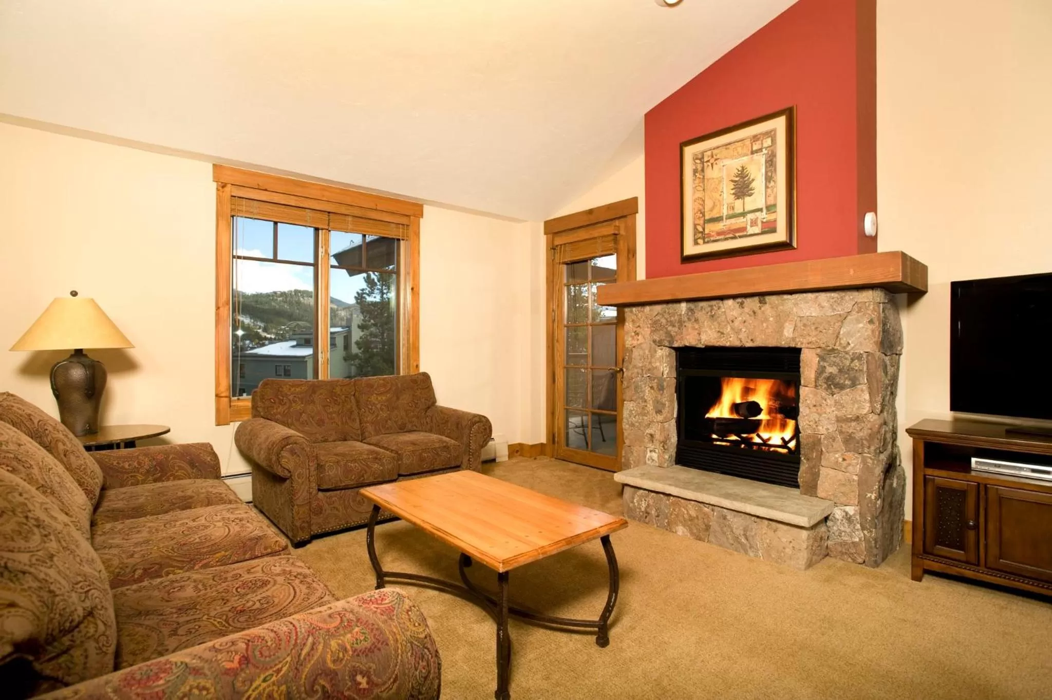 Living room in Mountain Thunder Lodge