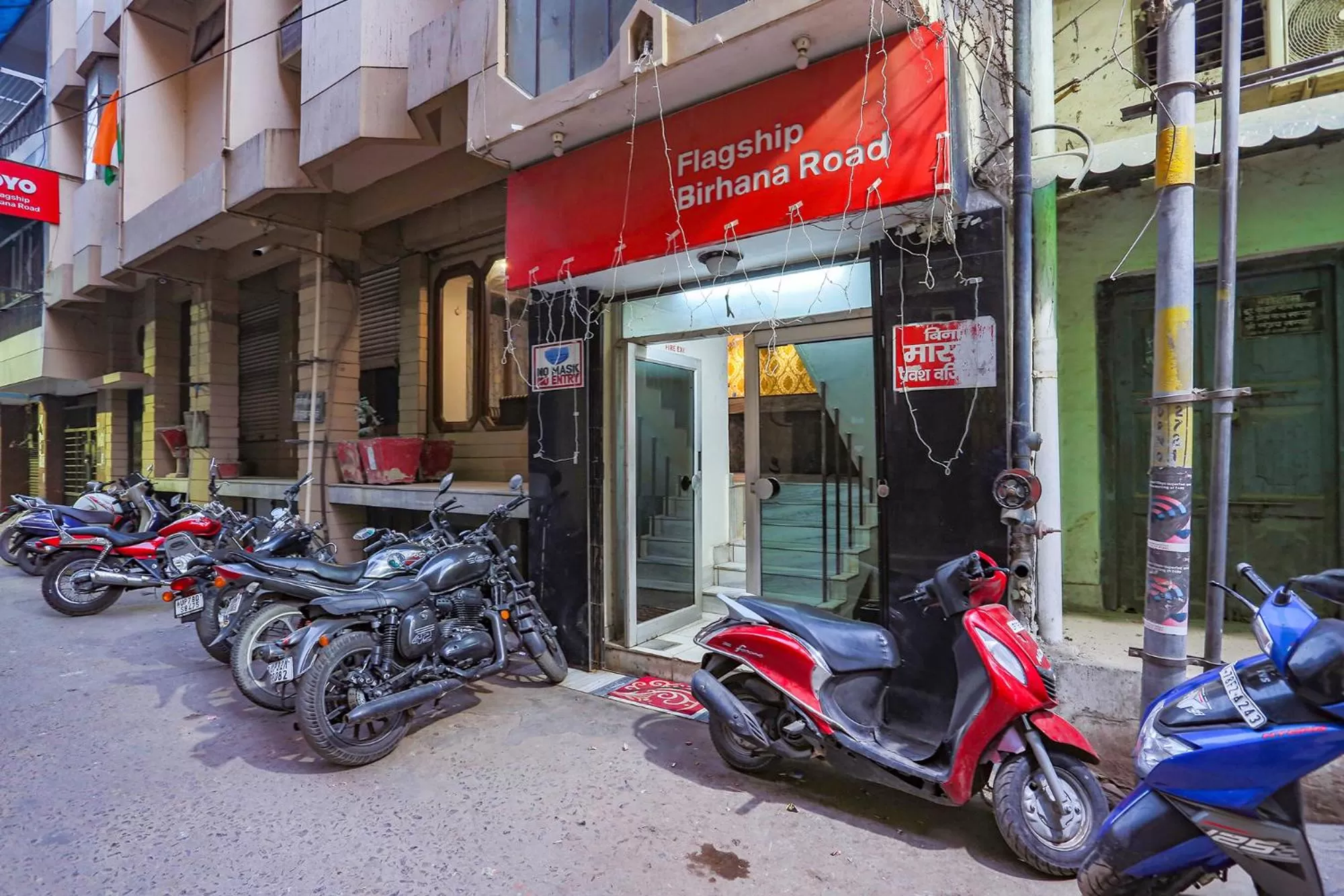 Facade/entrance in FabHotel Ashoka Inn