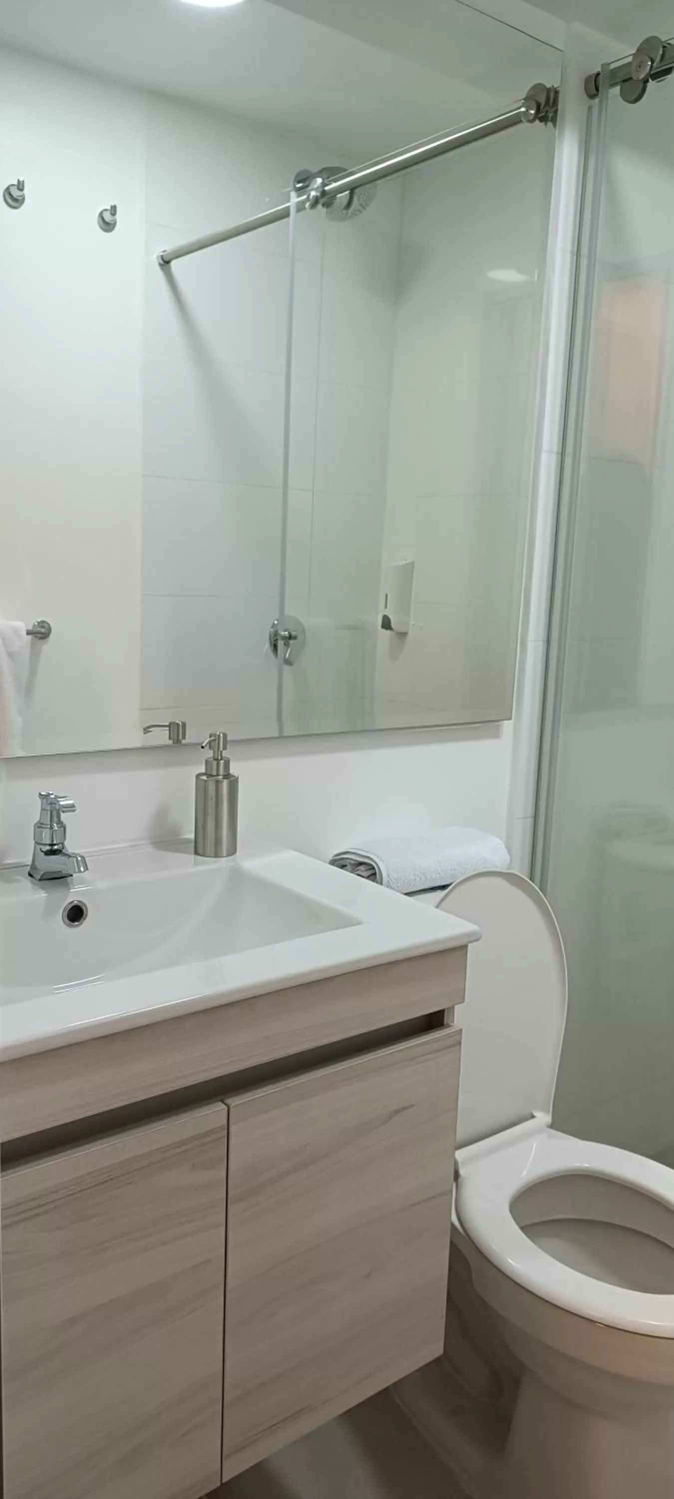 Bathroom in 86 suites