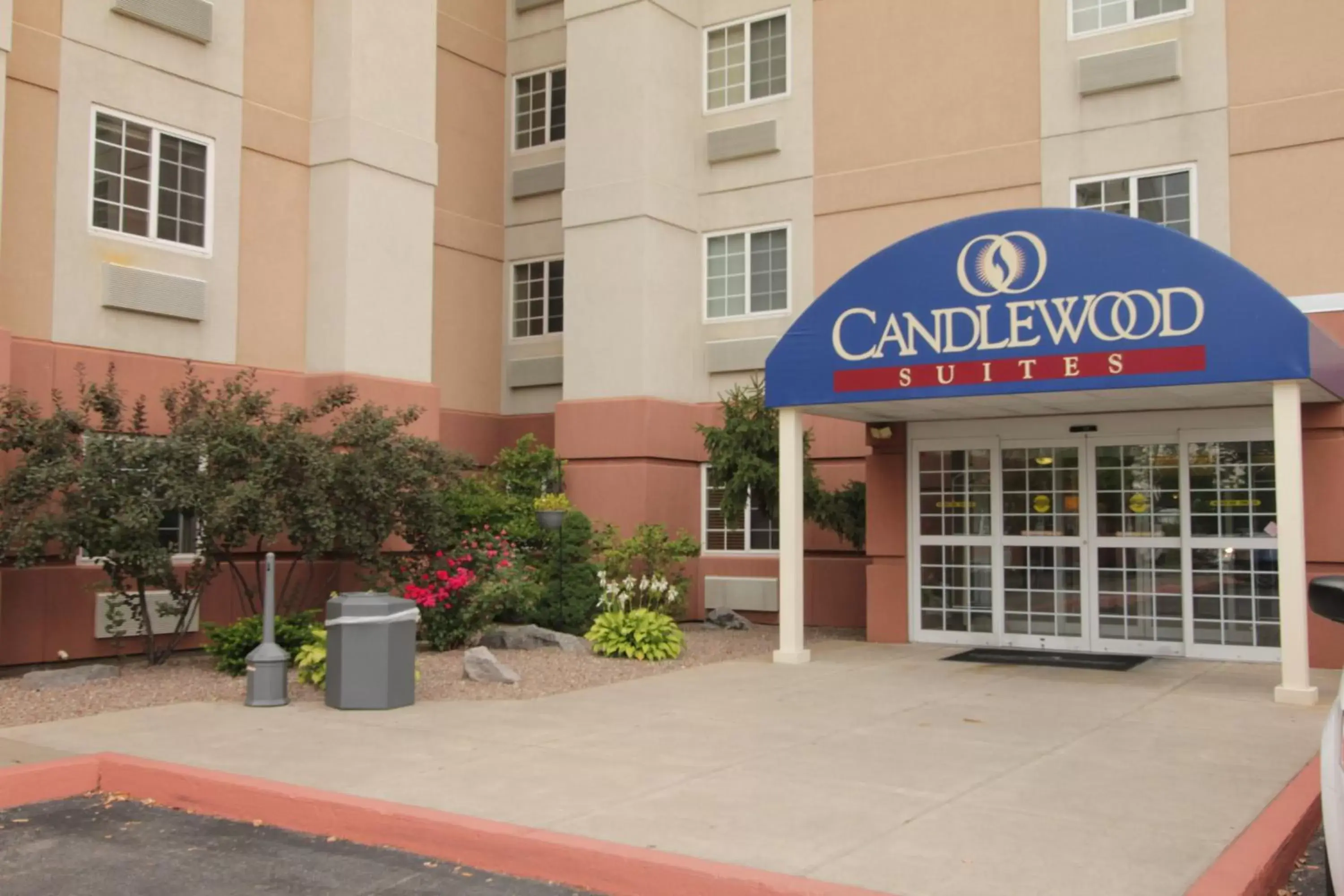 Property Building in Candlewood Suites Syracuse-Airport