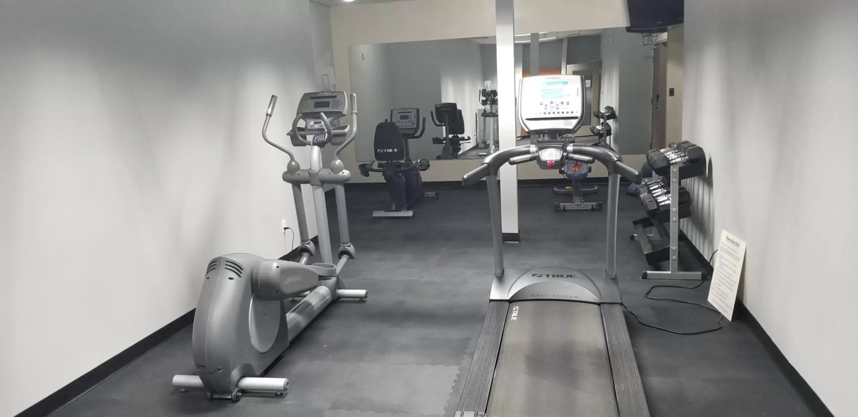 Fitness centre/facilities, Fitness Center/Facilities in Merit Hotel & Suites