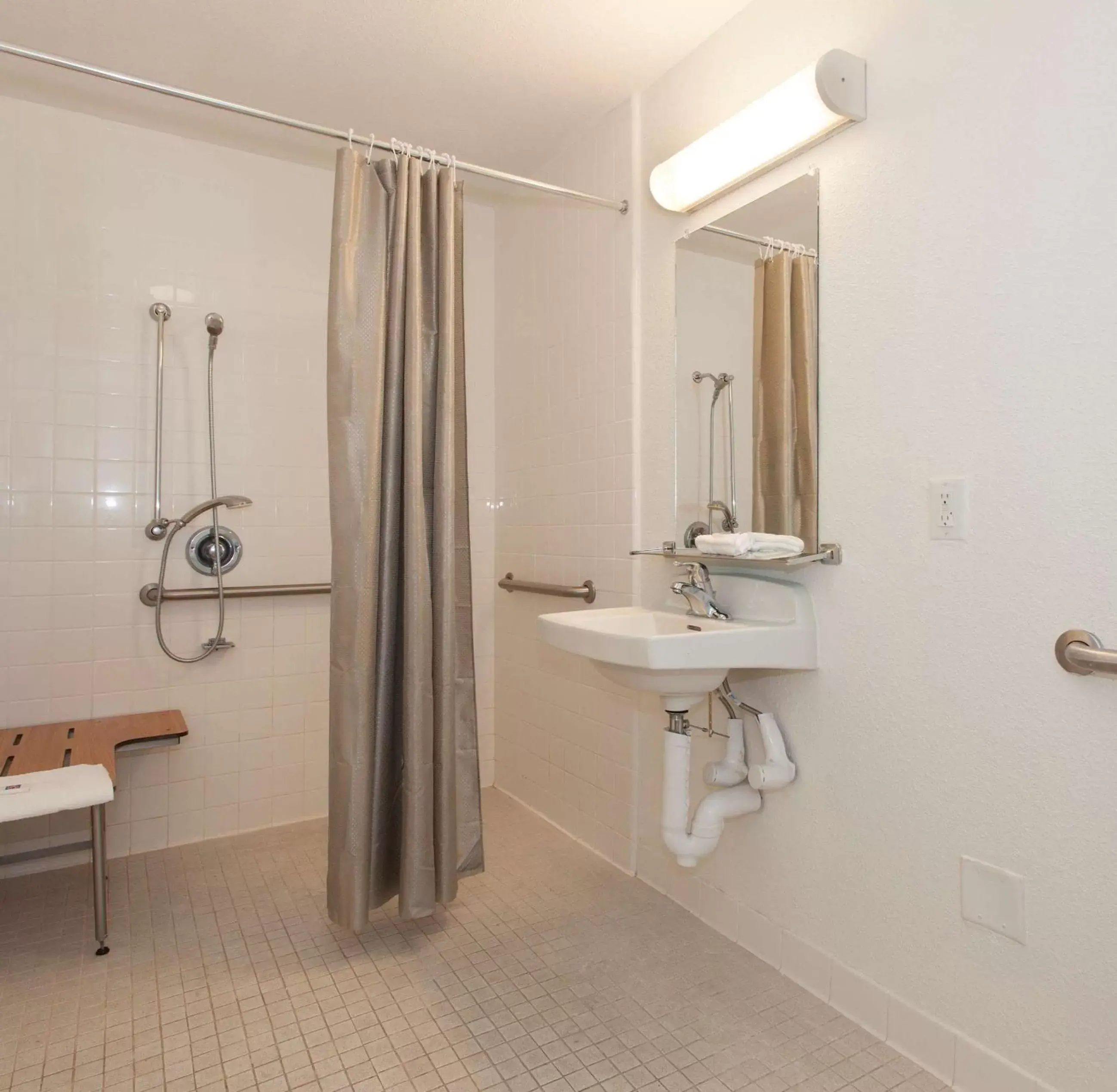 Bathroom in Motel 6-Buellton, CA - Solvang Area