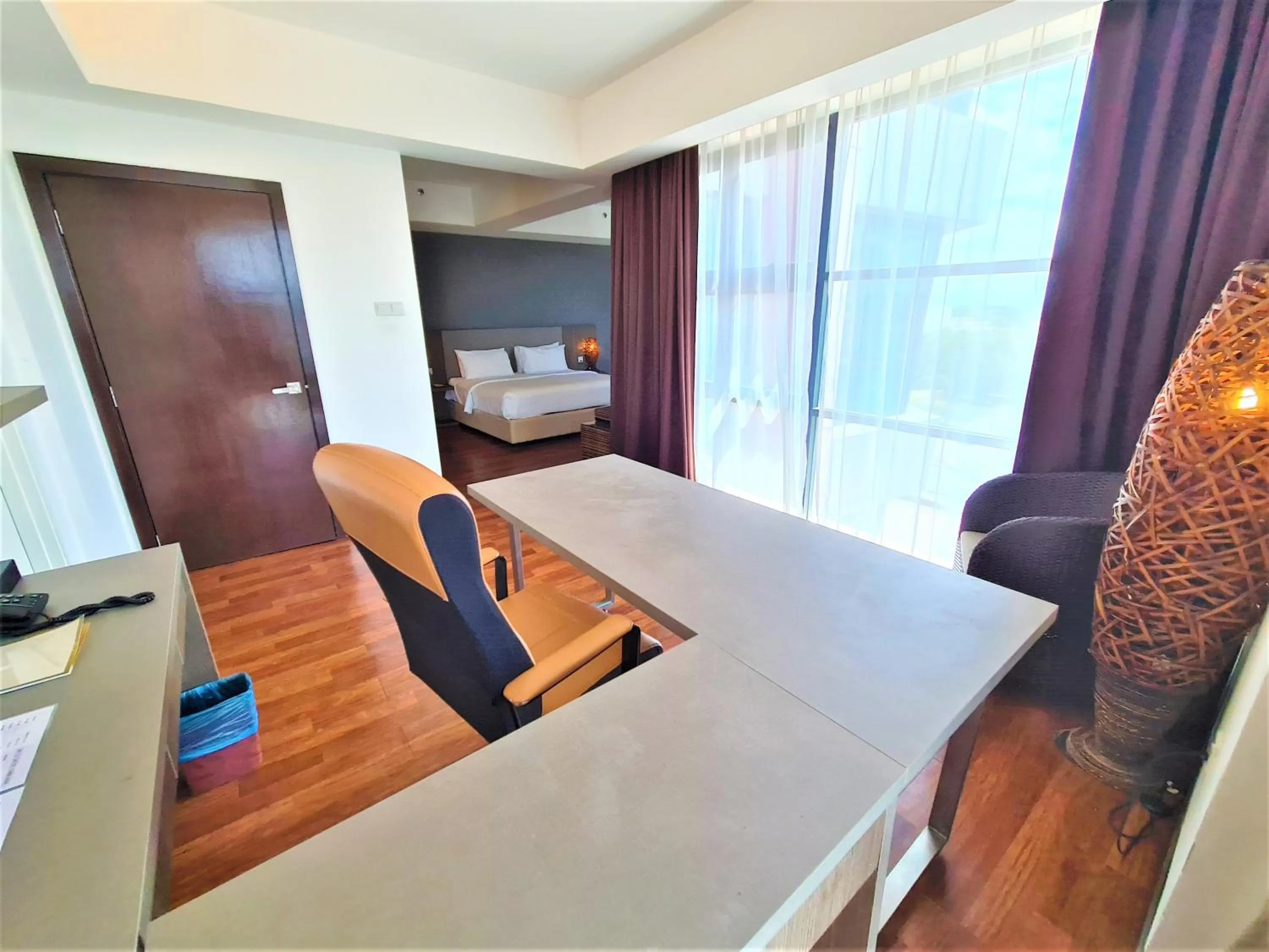 Bedroom, Bed in Nexus Regency Suites & Hotel