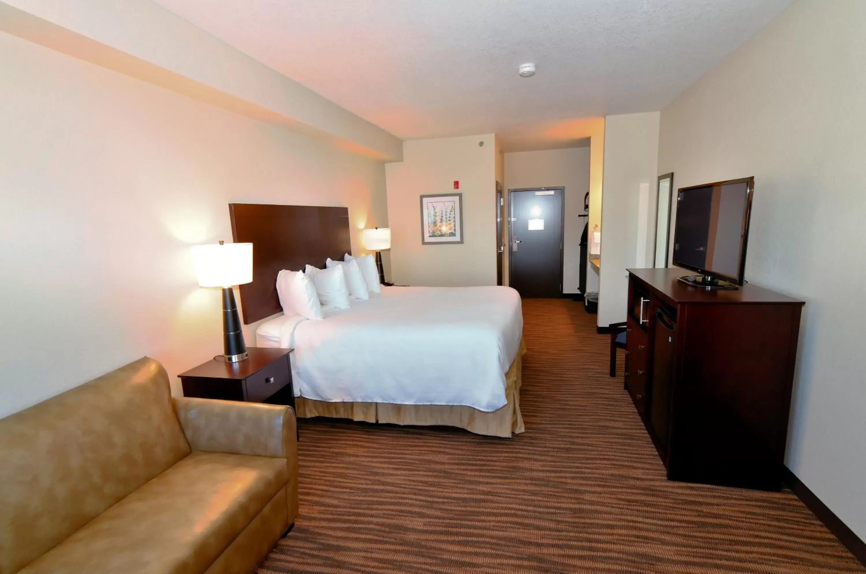 Bed in Cobblestone Inn & Suites - Holstein Bed in Cobblestone Inn & Suites - Holstein