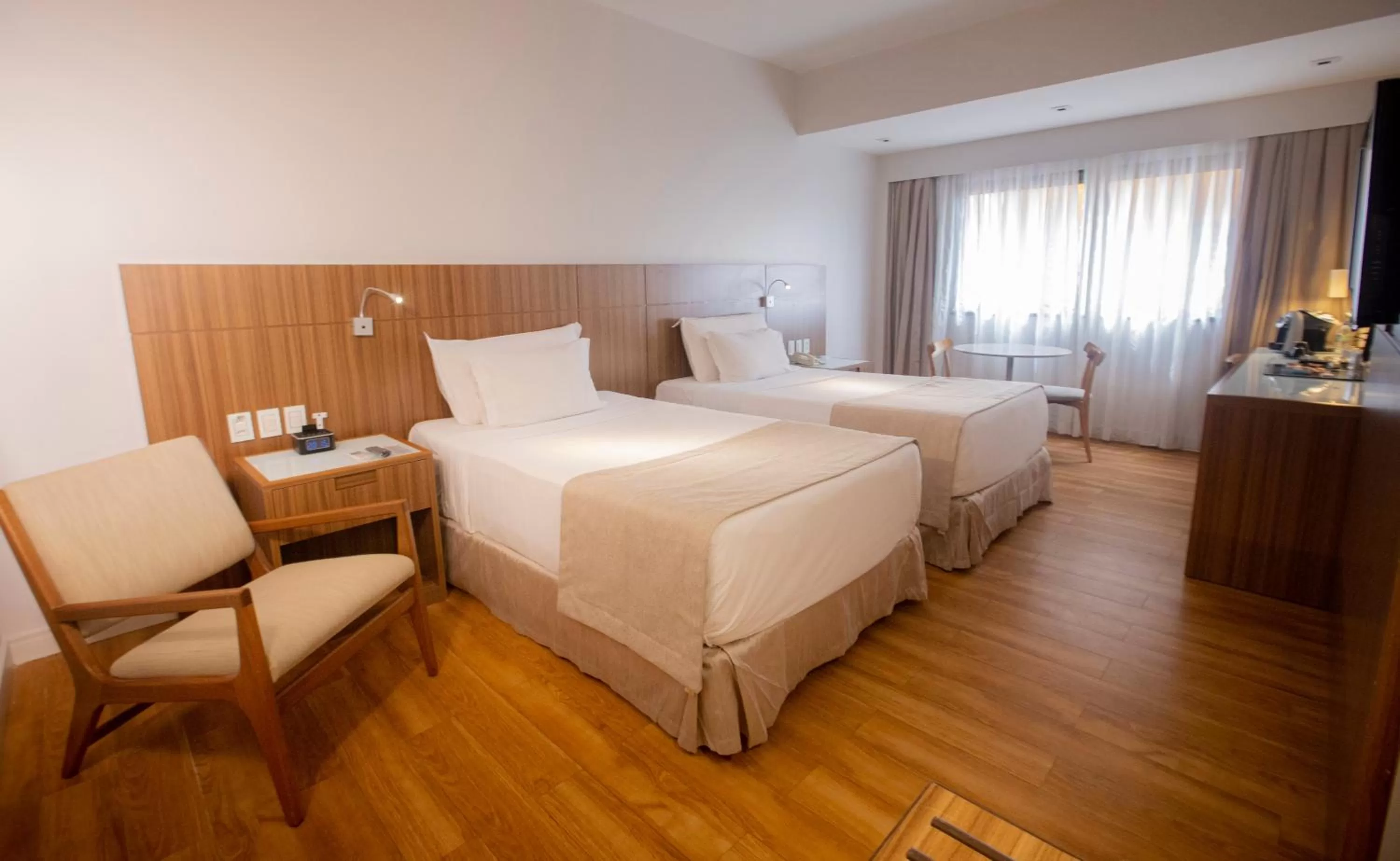 Photo of the whole room, Bed in Hotel Gran Marquise