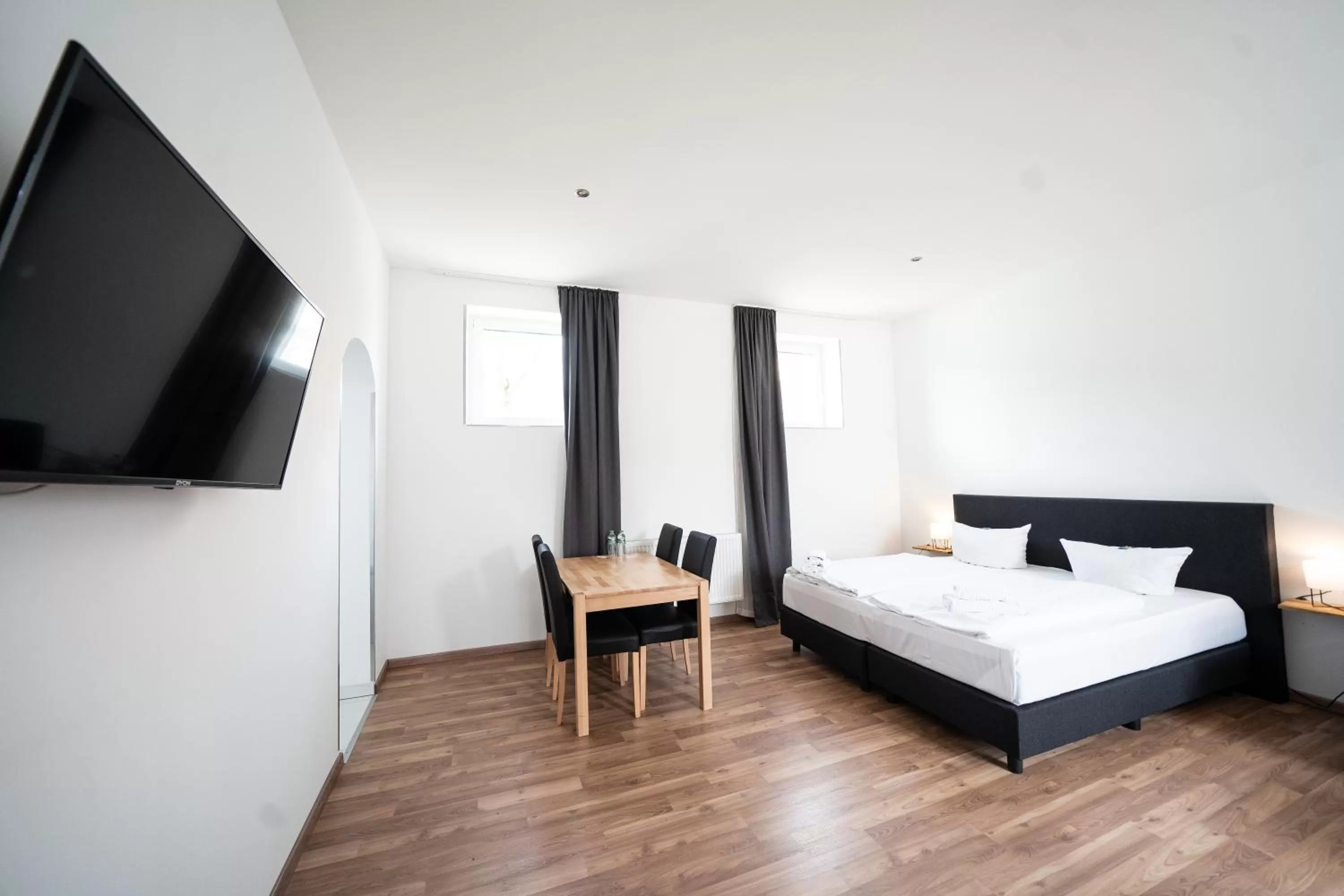 TV and multimedia, Bed in Hotel Zur alten Stadtkellerei Leipzig