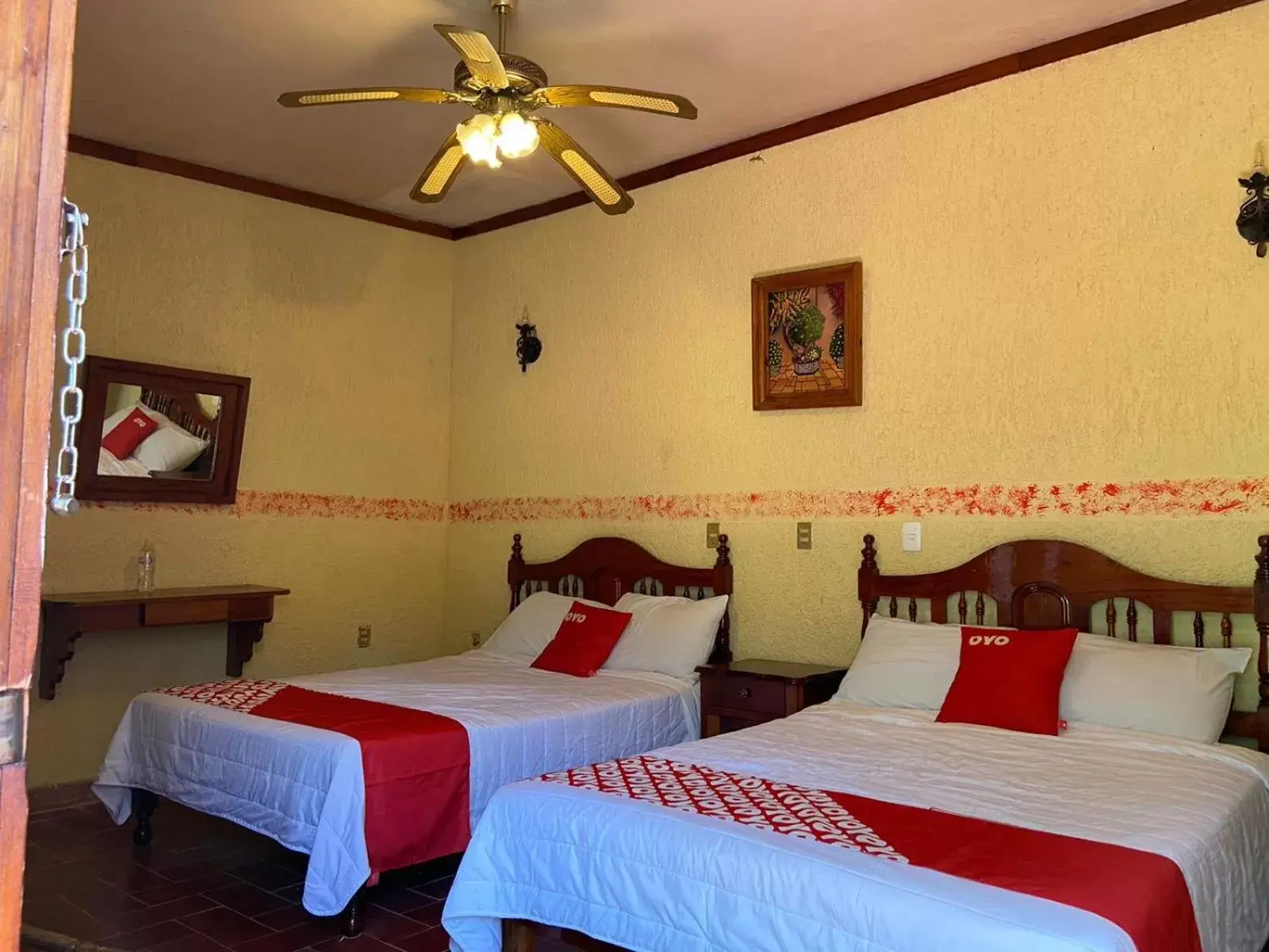 Bed in Rancho Hotel El Carmen