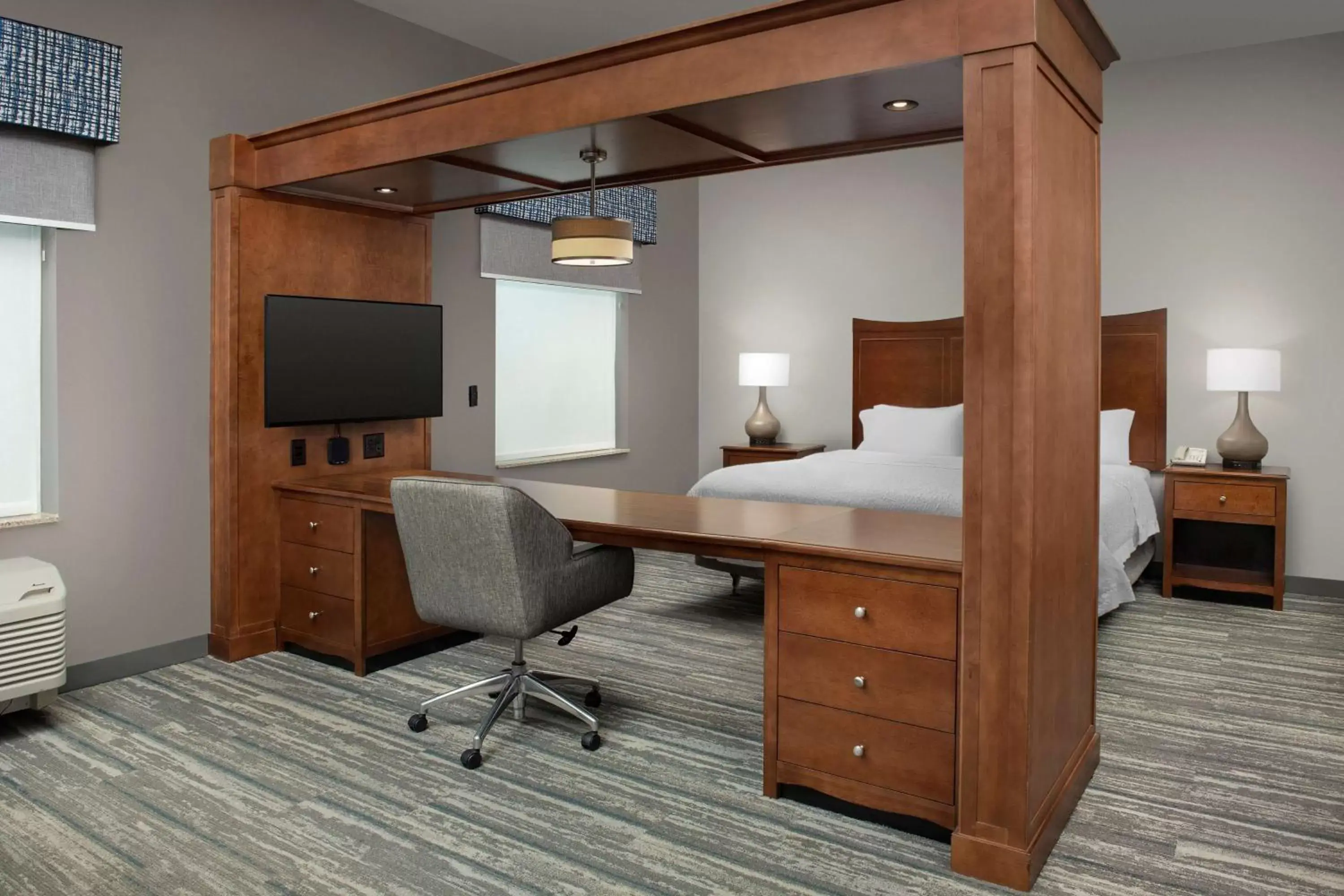 Bedroom, Bed in Hampton Inn & Suites Holly Springs
