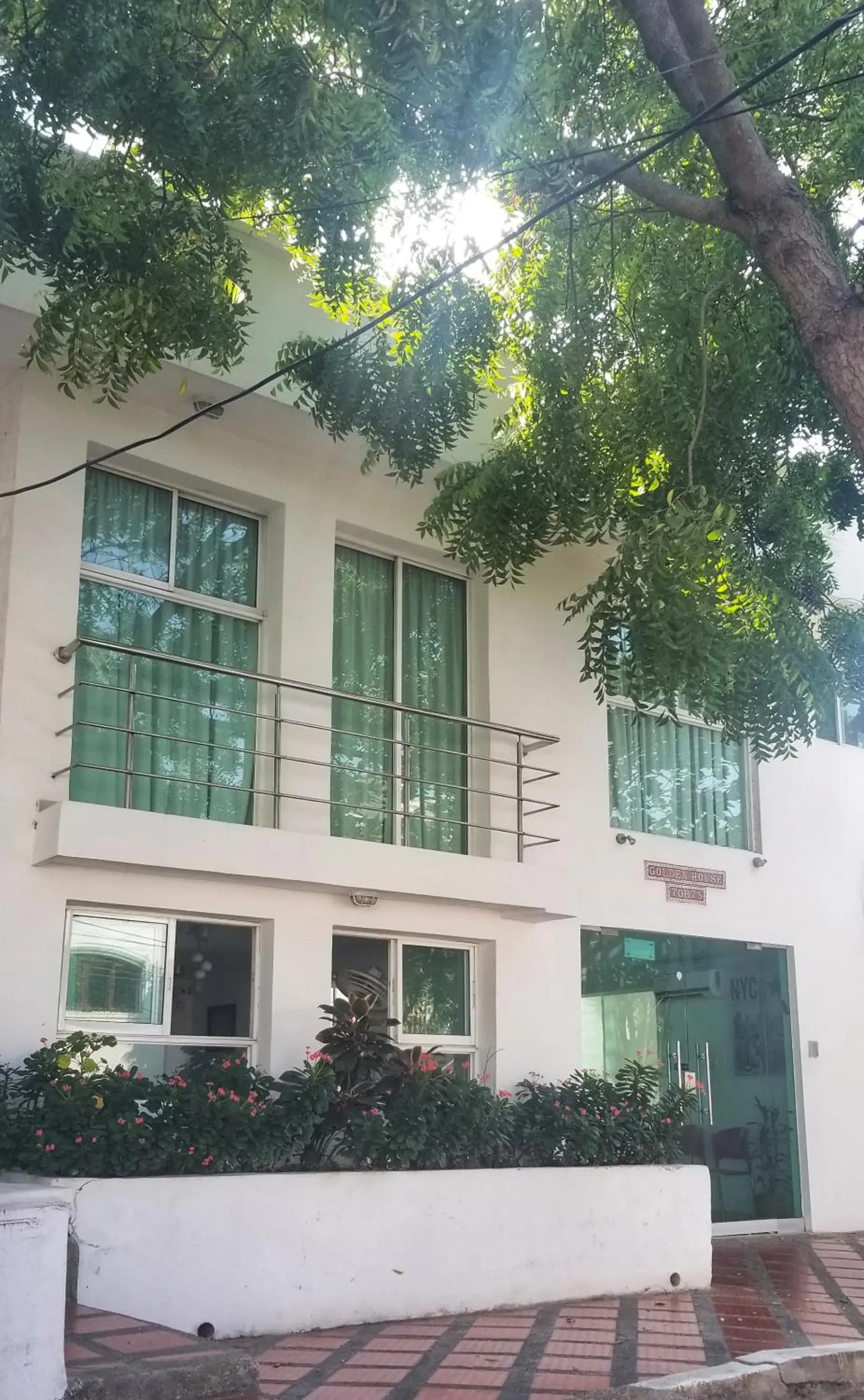 Facade/entrance, Property Building in Hotel Golden House