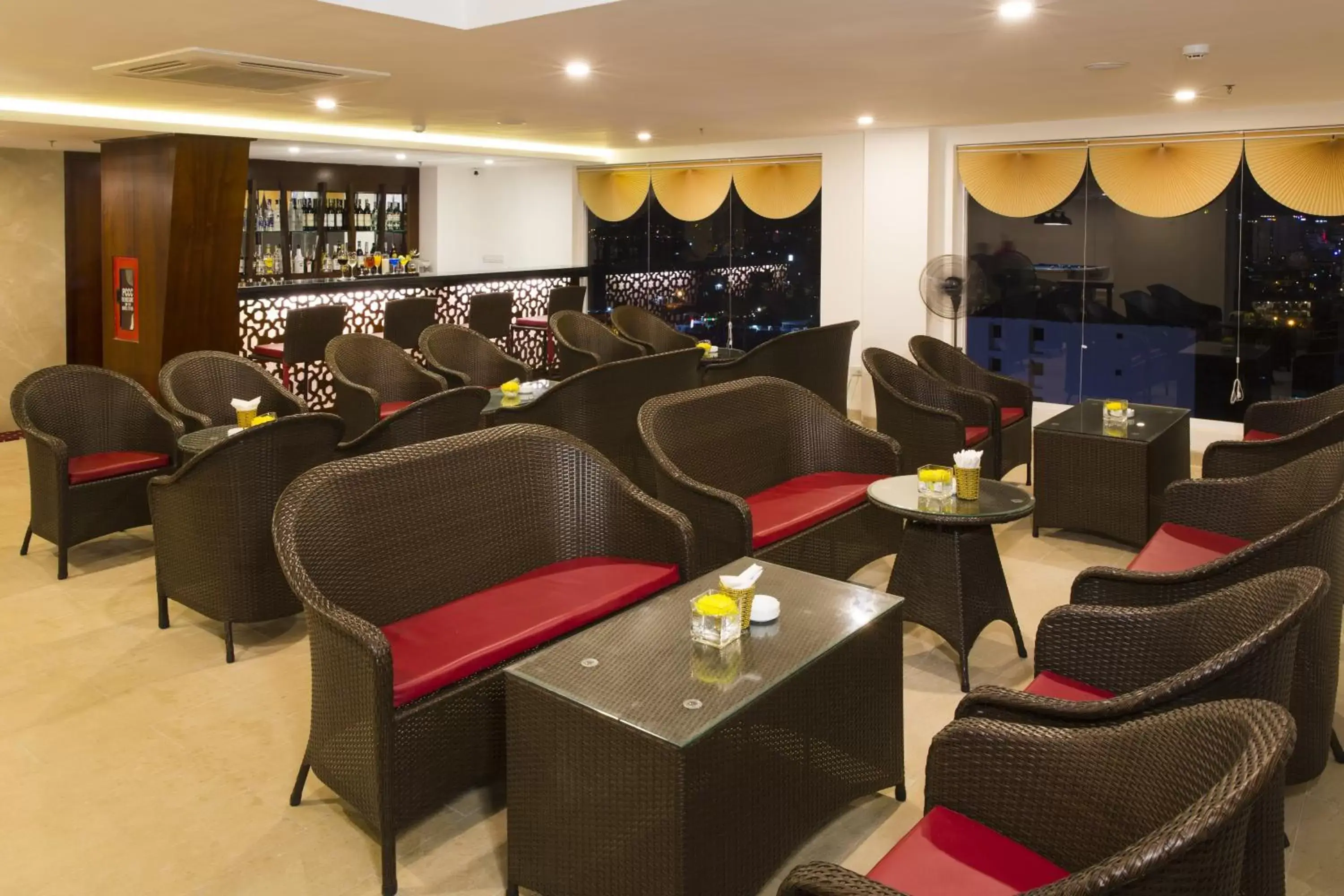 Lounge or bar, Restaurant/Places to Eat in Regalia Nha Trang