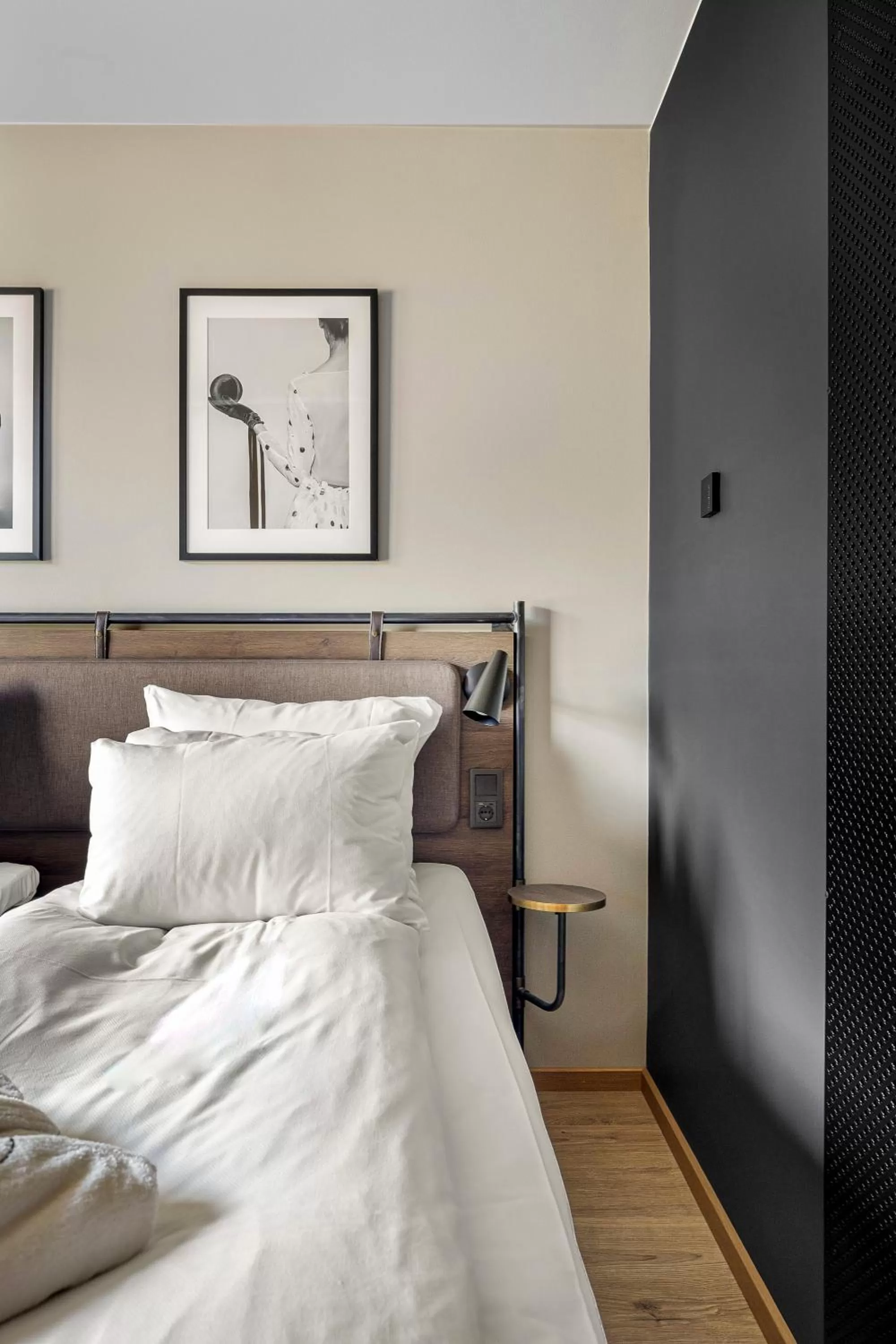 Bed in Lily Country Club