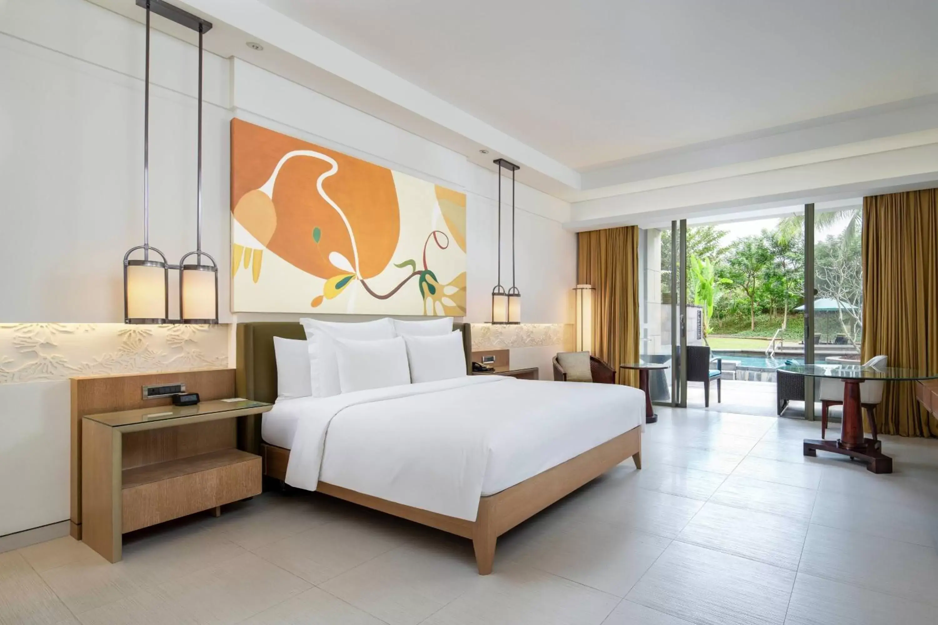 Photo of the whole room, Bed in Renaissance Sanya Haitang Bay Resort