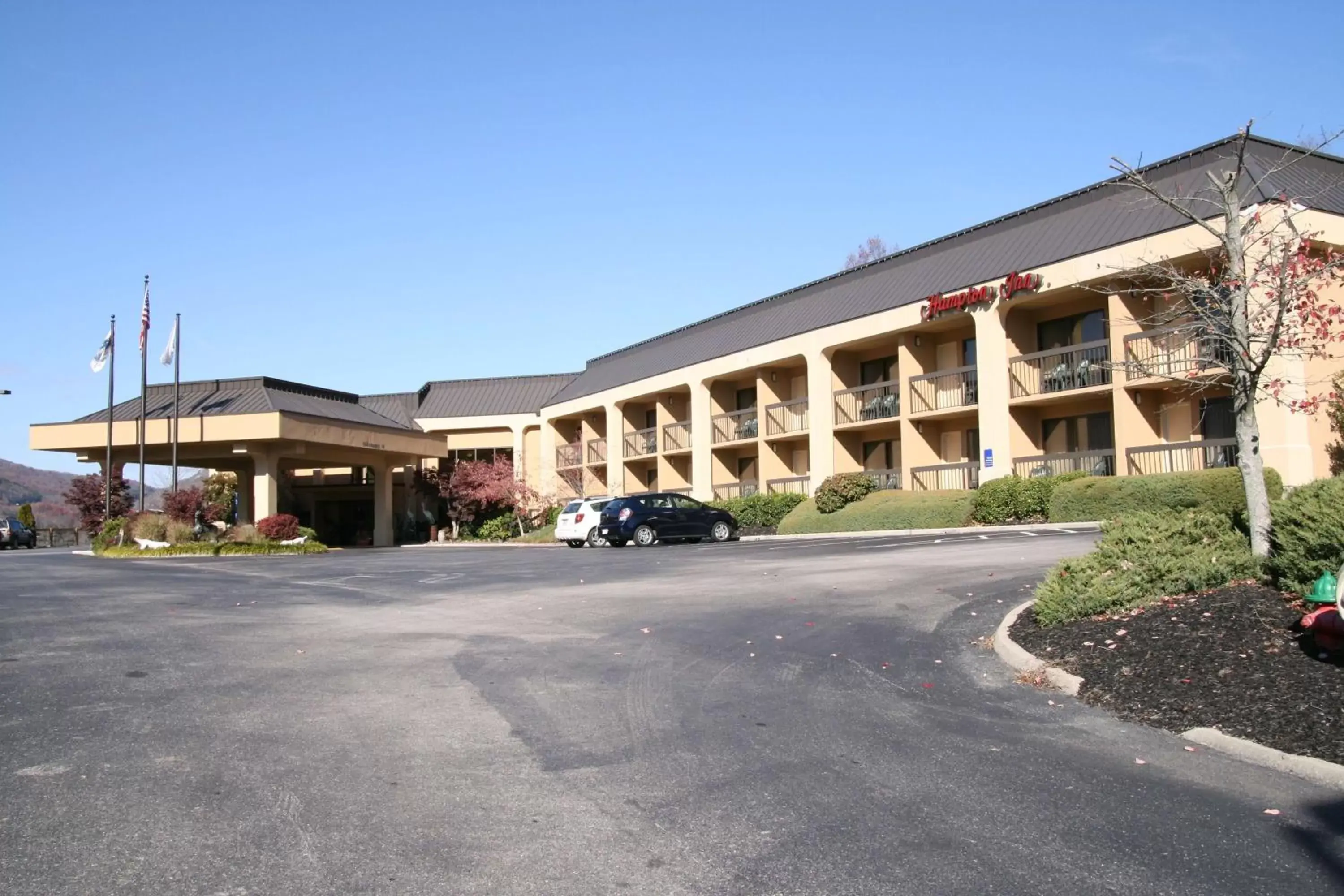 Property Building in Hampton Inn Caryville-I-75/Cove Lake-State Park