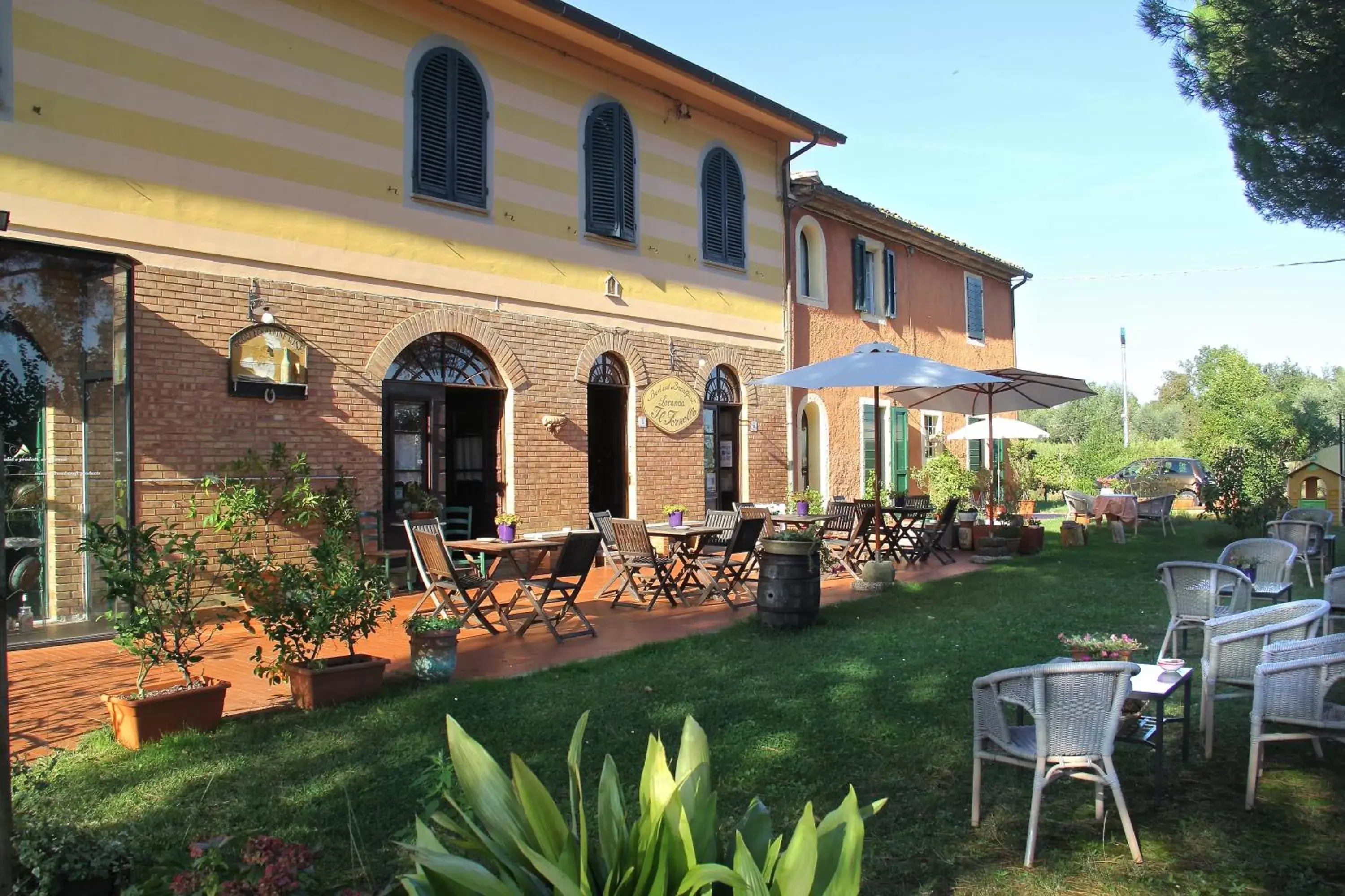 Property building, Restaurant/Places to Eat in Locanda il Fornello
