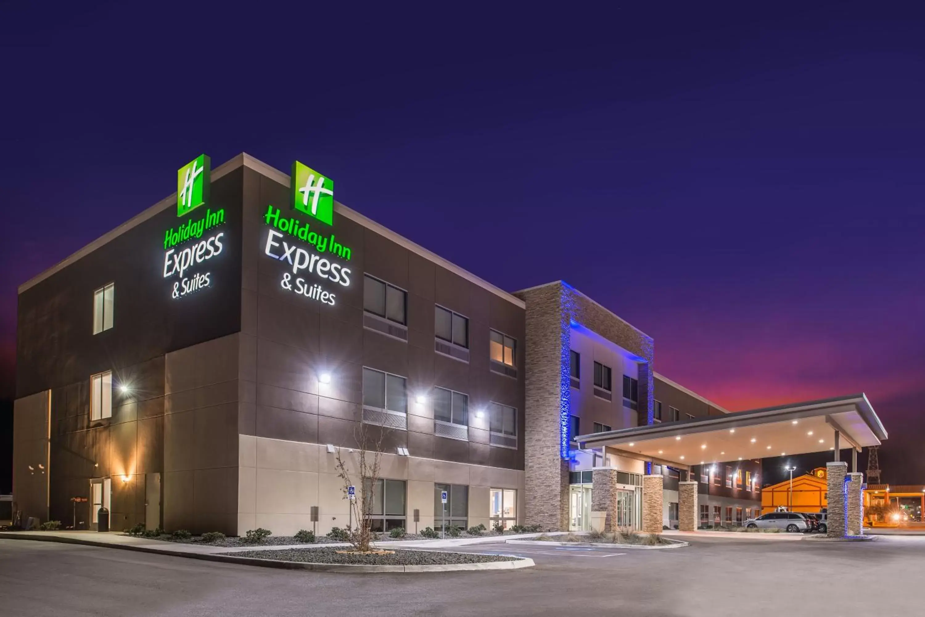 Property building in Holiday Inn Express & Suites - Van Horn by IHG Property building in Holiday Inn Express & Suites - Van Horn by IHG