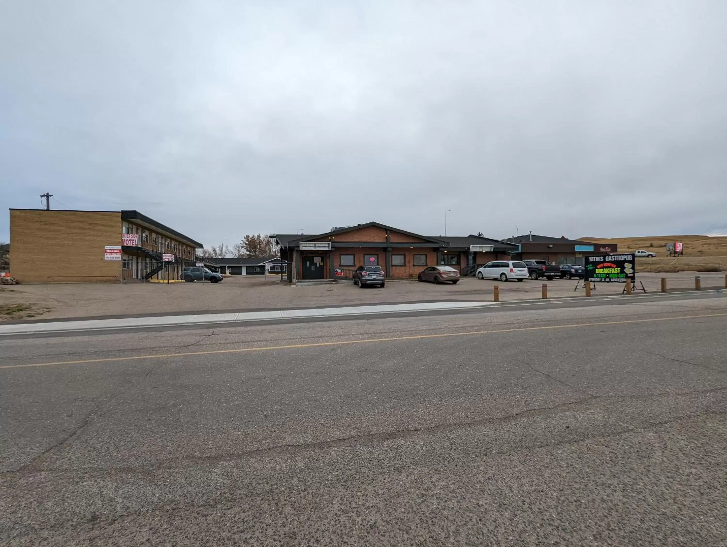 Property Building in Riverside Motel