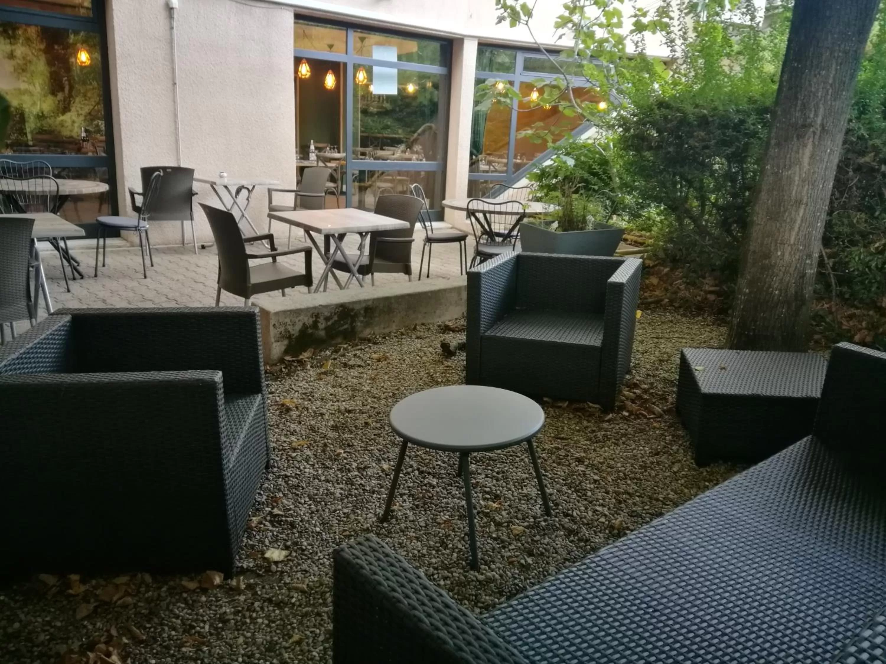 Patio in HOTEL RESTAURANT CIRIUS