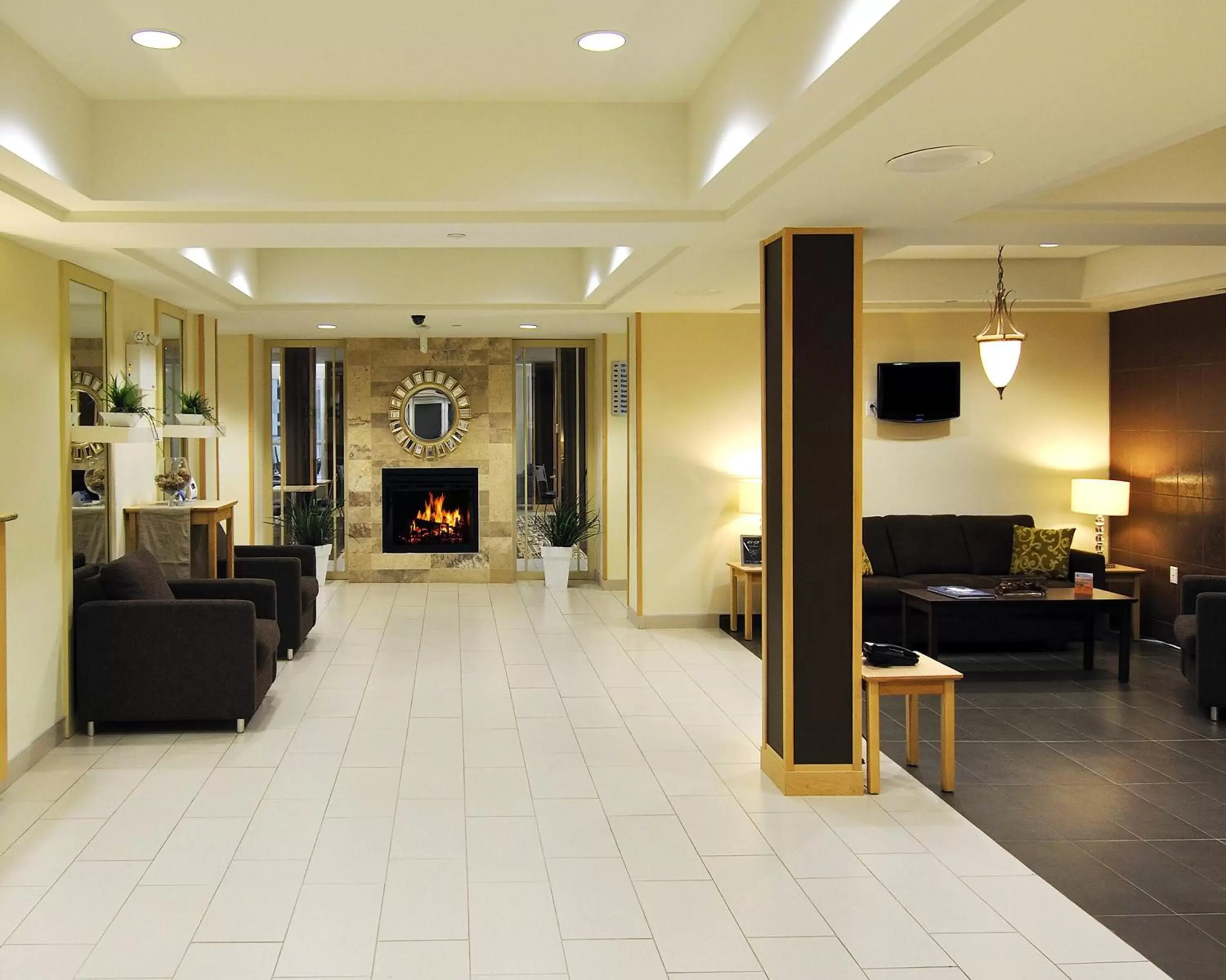 Lobby or reception, Lobby/Reception in Holiday Inn Express Stellarton-New Glasgow, an IHG Hotel