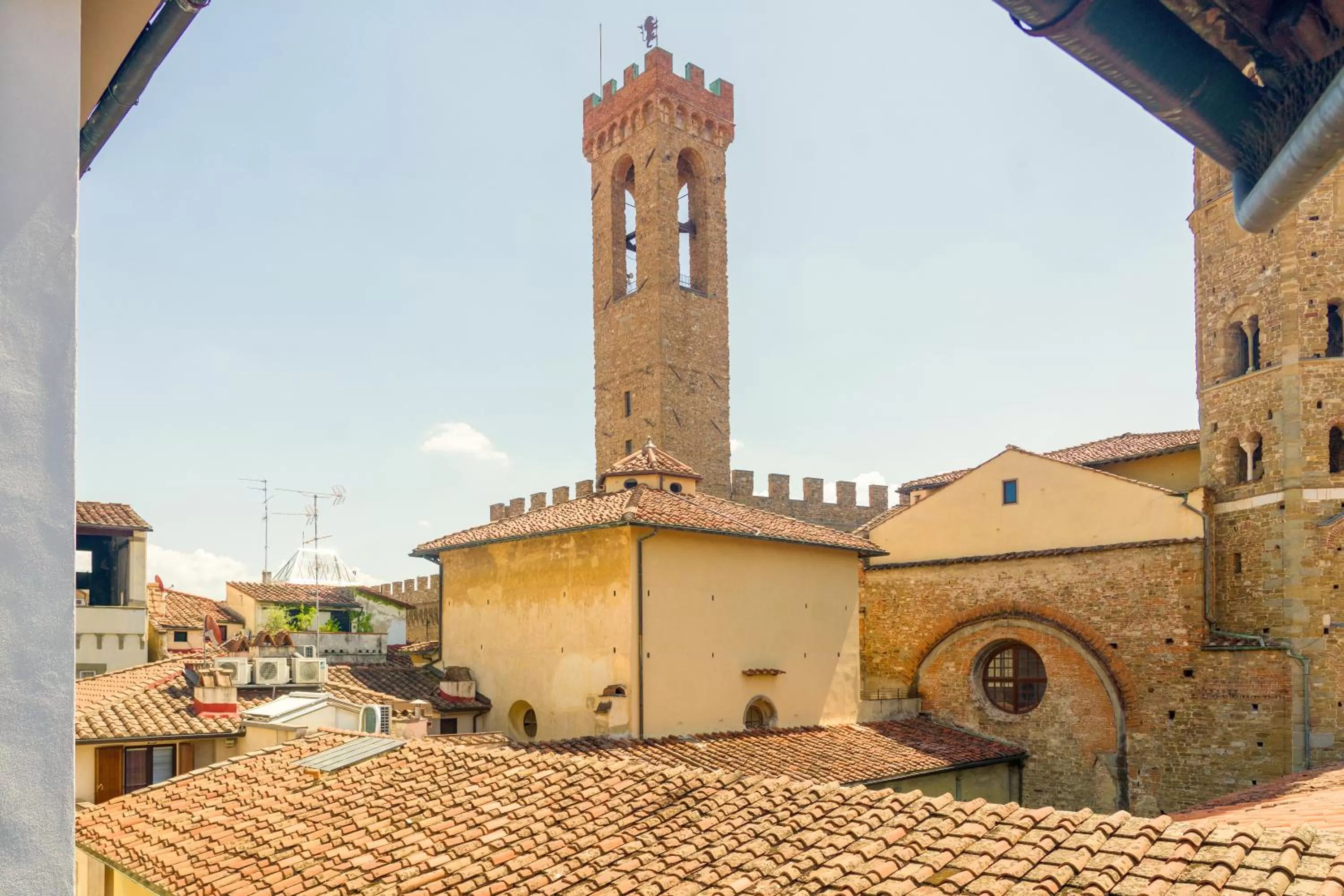 Landmark view in Dimora Le Torri - Boutique Luxury Suites in Florence Historic Centre - Adults Only