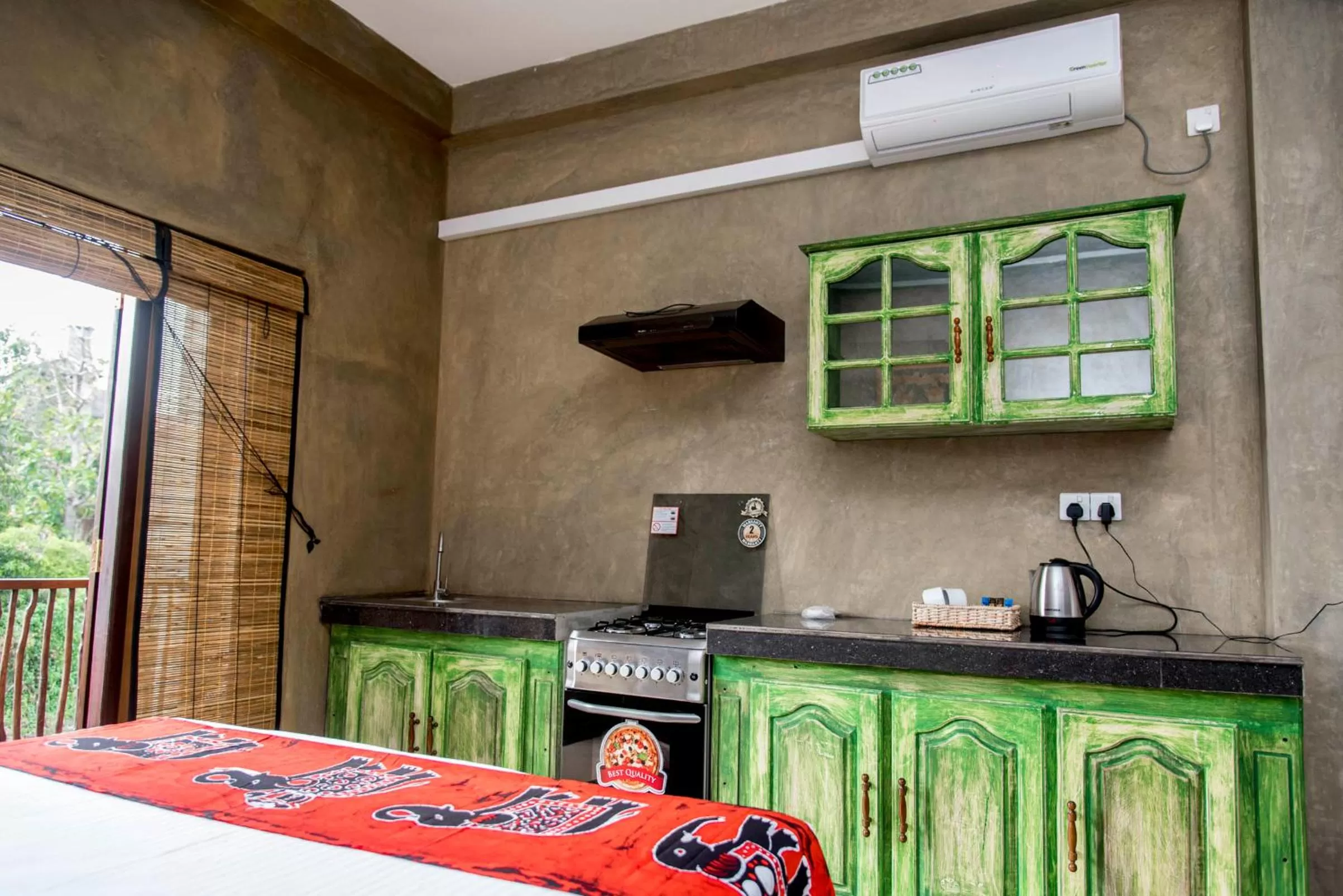 Bed in Negombo Boutique Villa