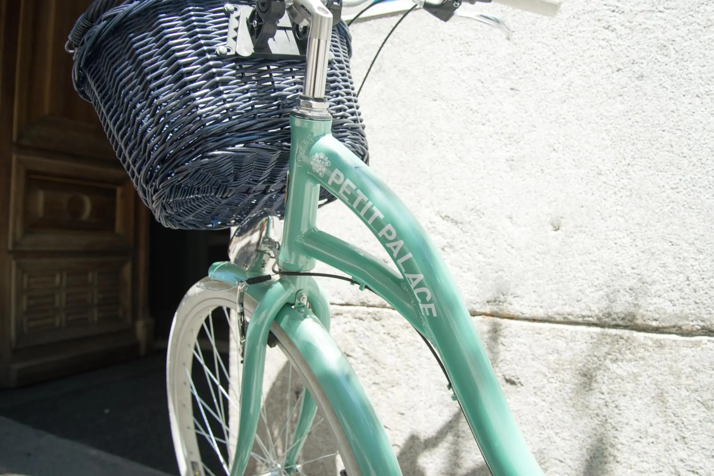 Cycling, Biking in Petit Palace Arenal