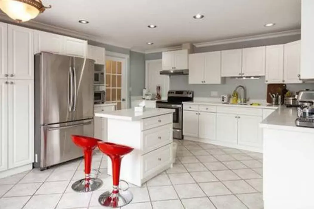 Kitchen or kitchenette, Kitchen/Kitchenette in Jane's private rooms with shared washroom