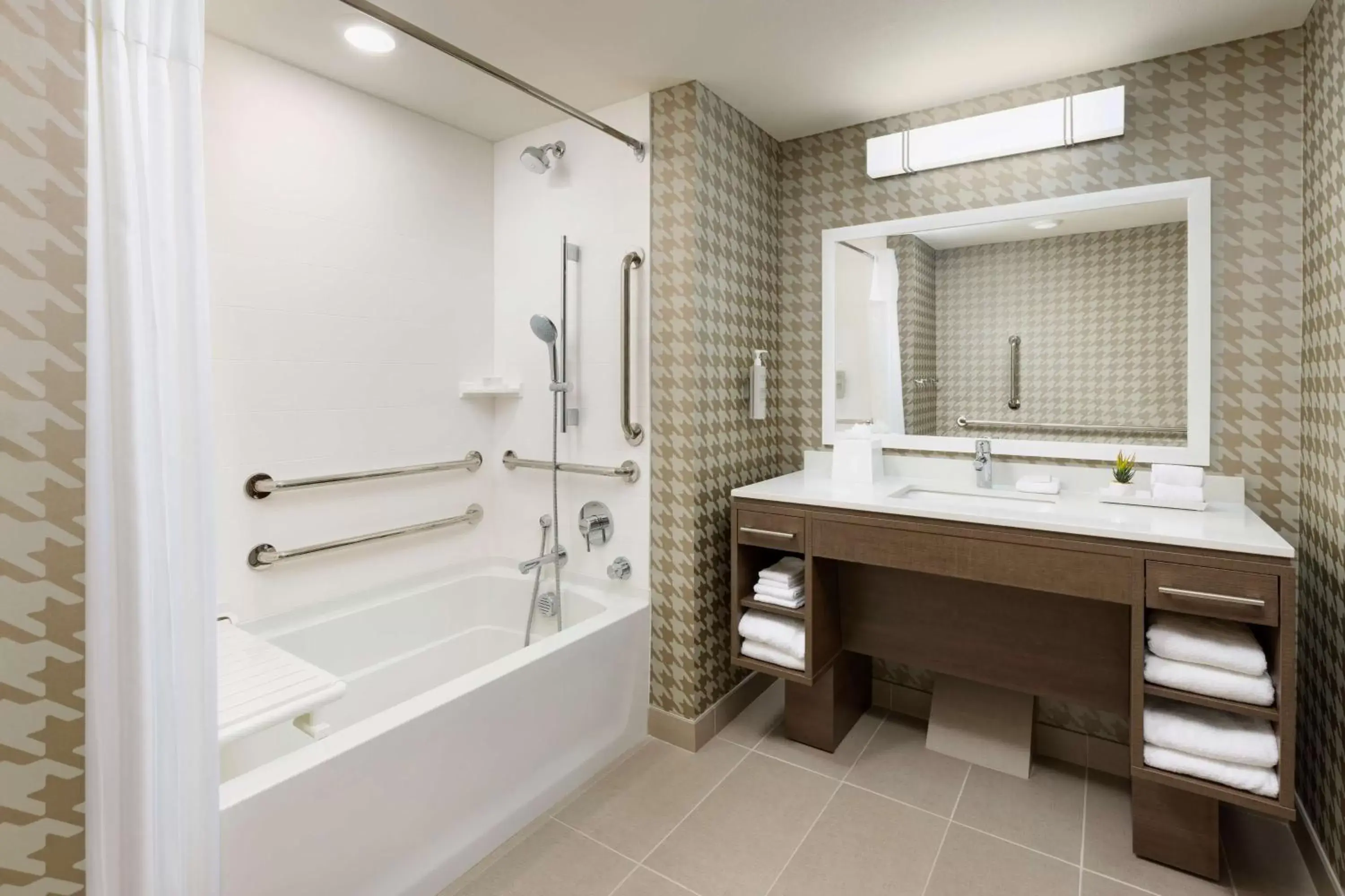 Bathroom in Home2 Suites By Hilton North Scottsdale Near Mayo Clinic