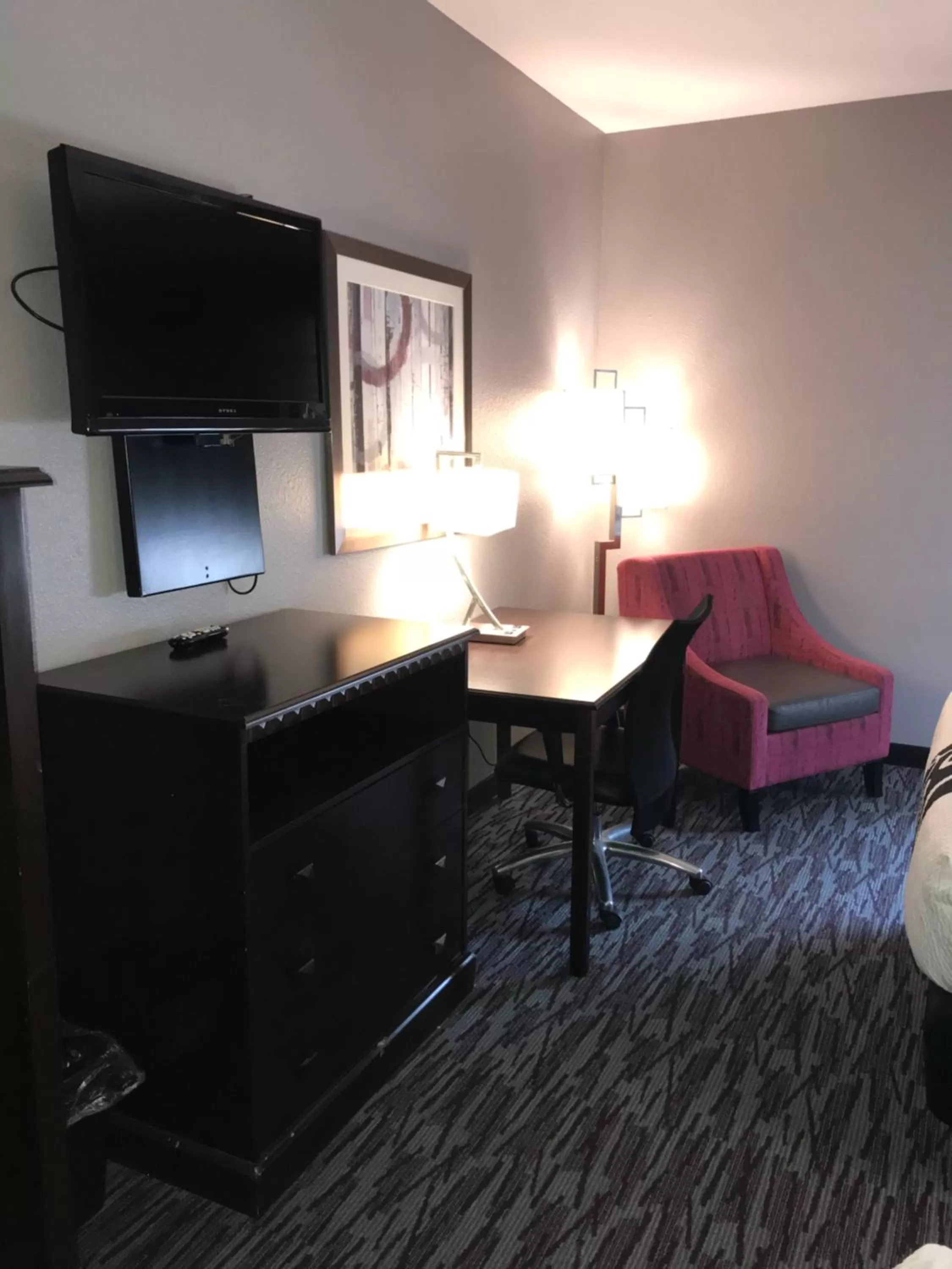 TV and multimedia in La Quinta by Wyndham Abilene Mall