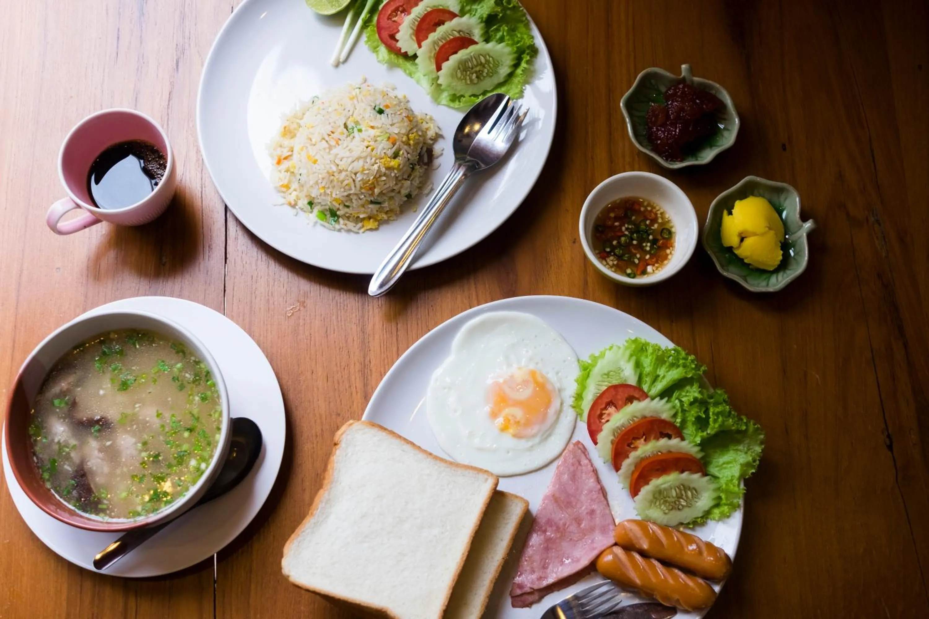 Breakfast in Diamond de pai