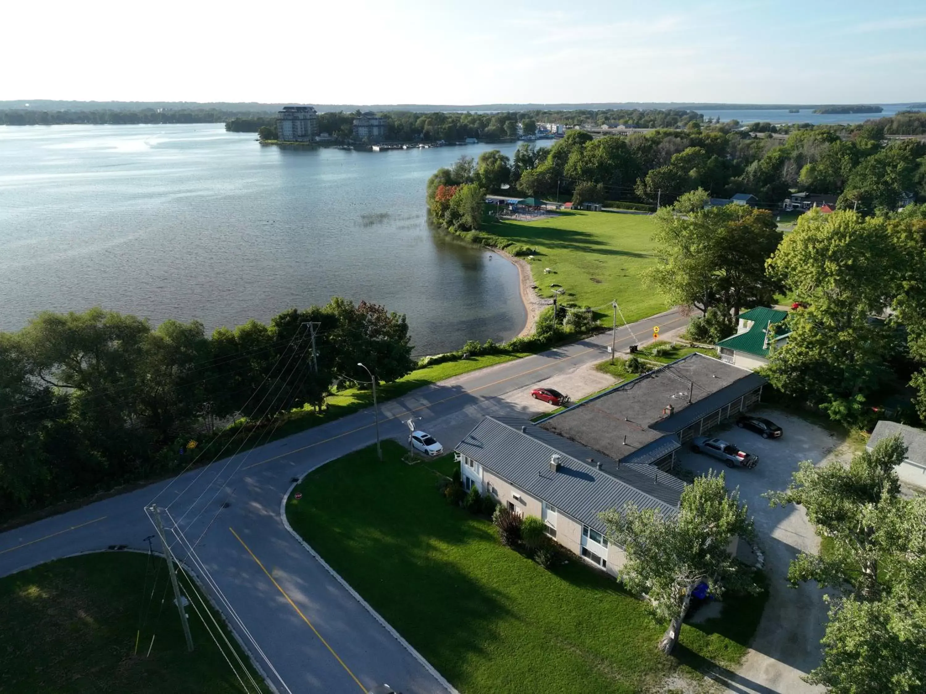 Property building, Bird's-eye View in Lakeside Inn