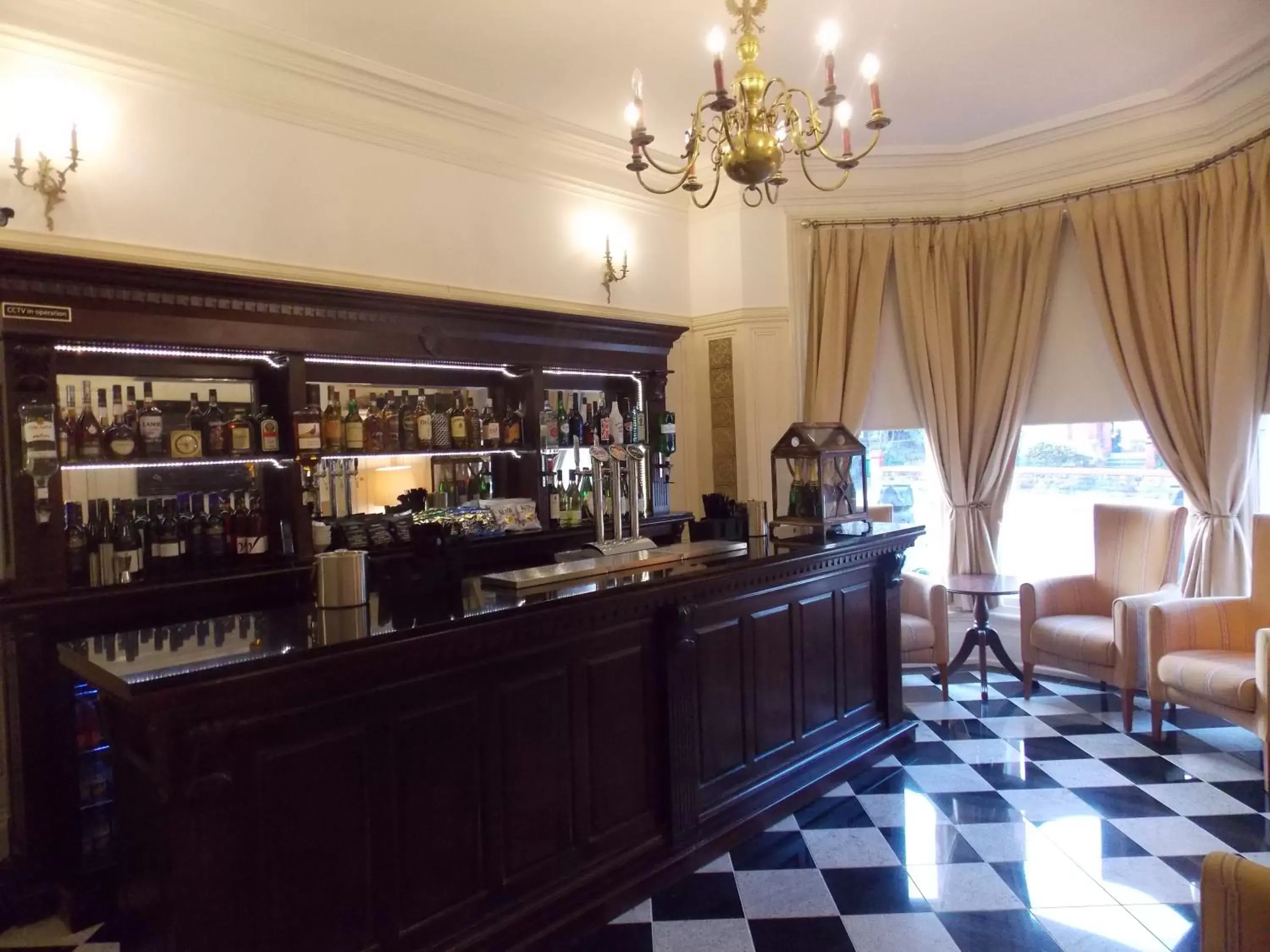 Restaurant/places to eat, Lounge/Bar in The Mountford Hotel