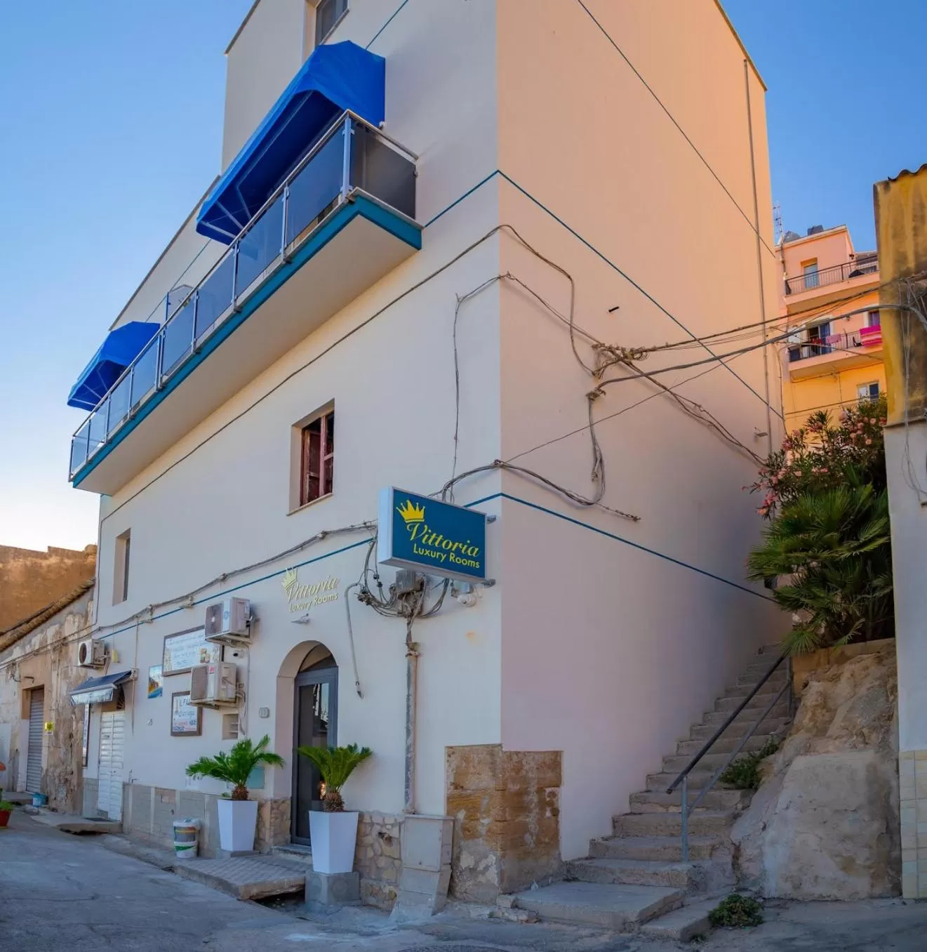 Property Building in Vittoria Luxury Rooms