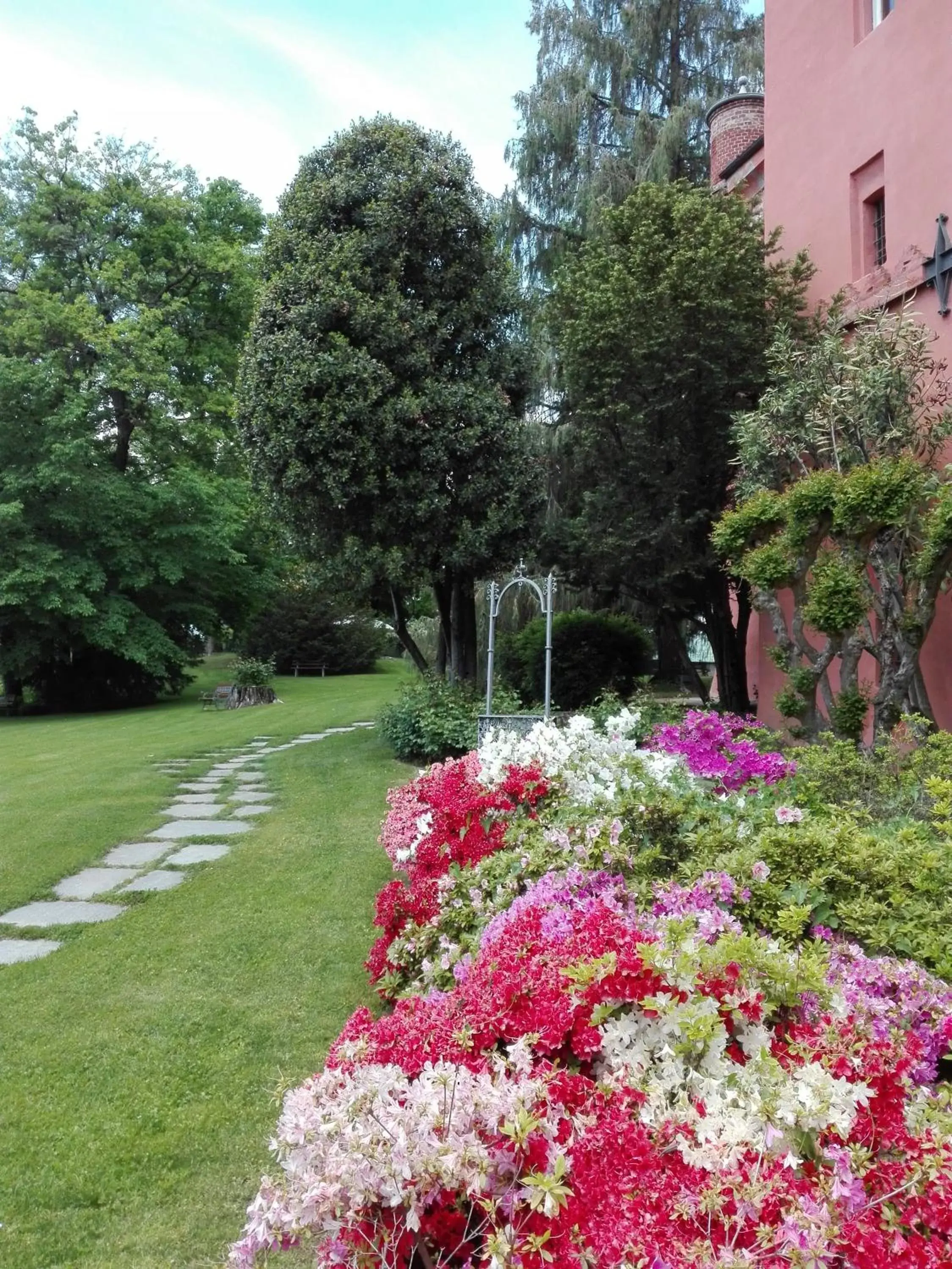 Garden in Castello Rosso