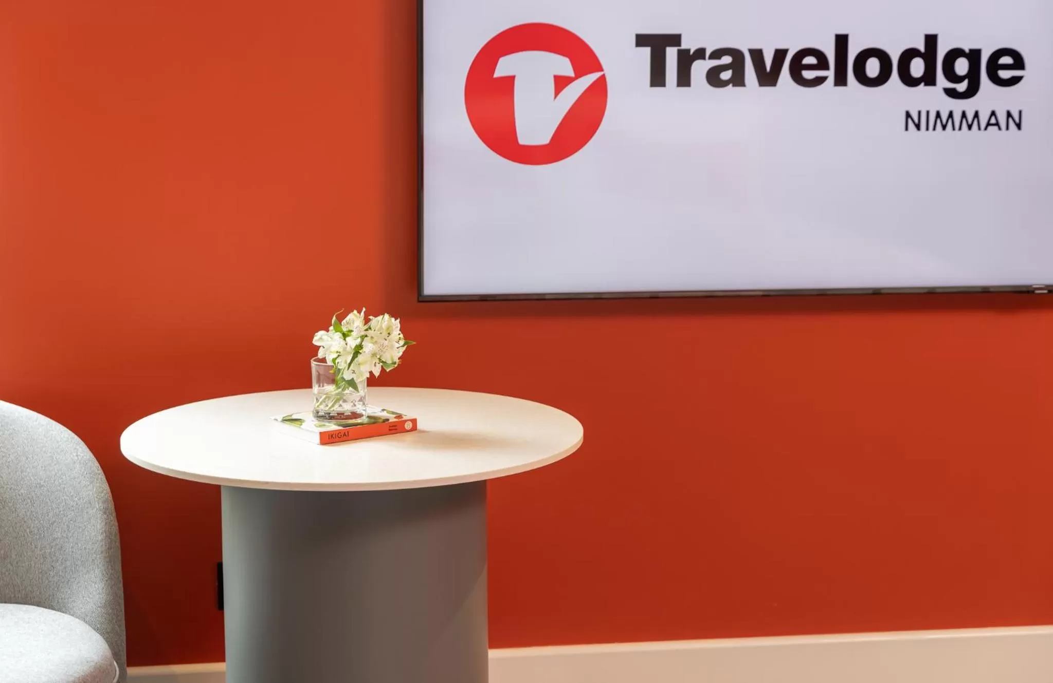 Seating area in Travelodge Nimman