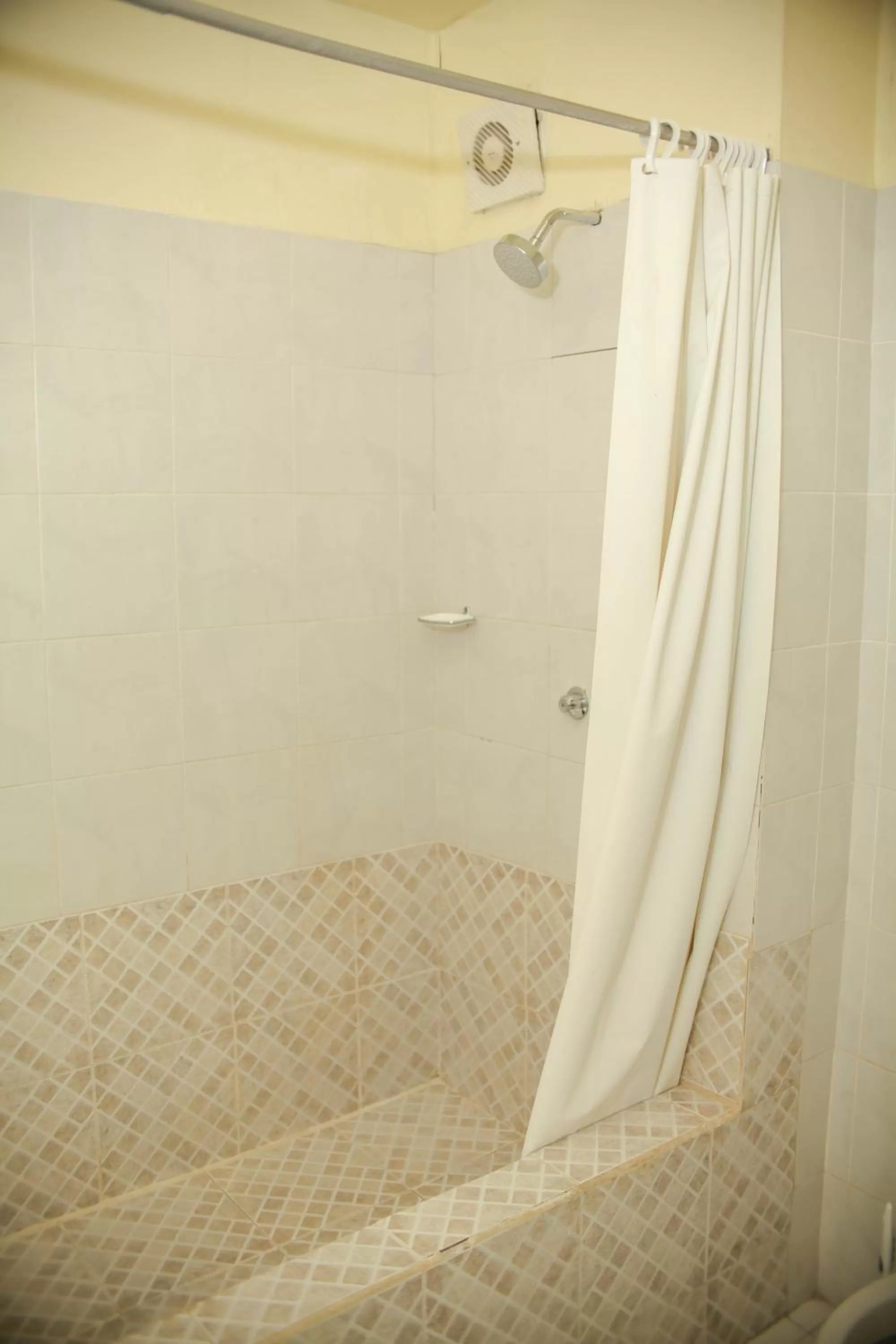 Shower in Heritage Hotel