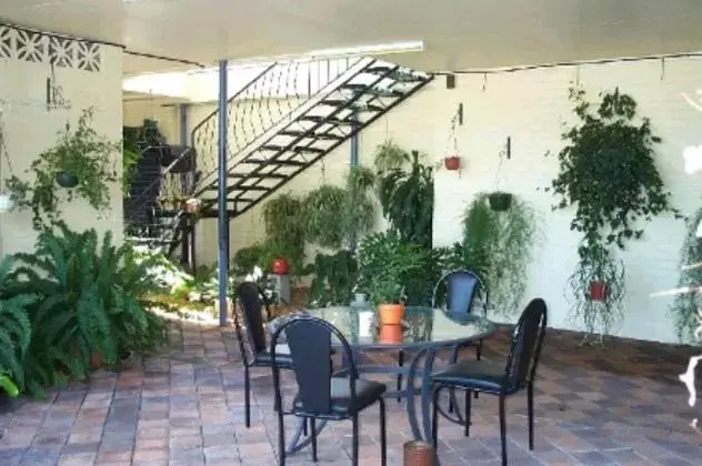 River Park Motor Inn River Park Motor Inn