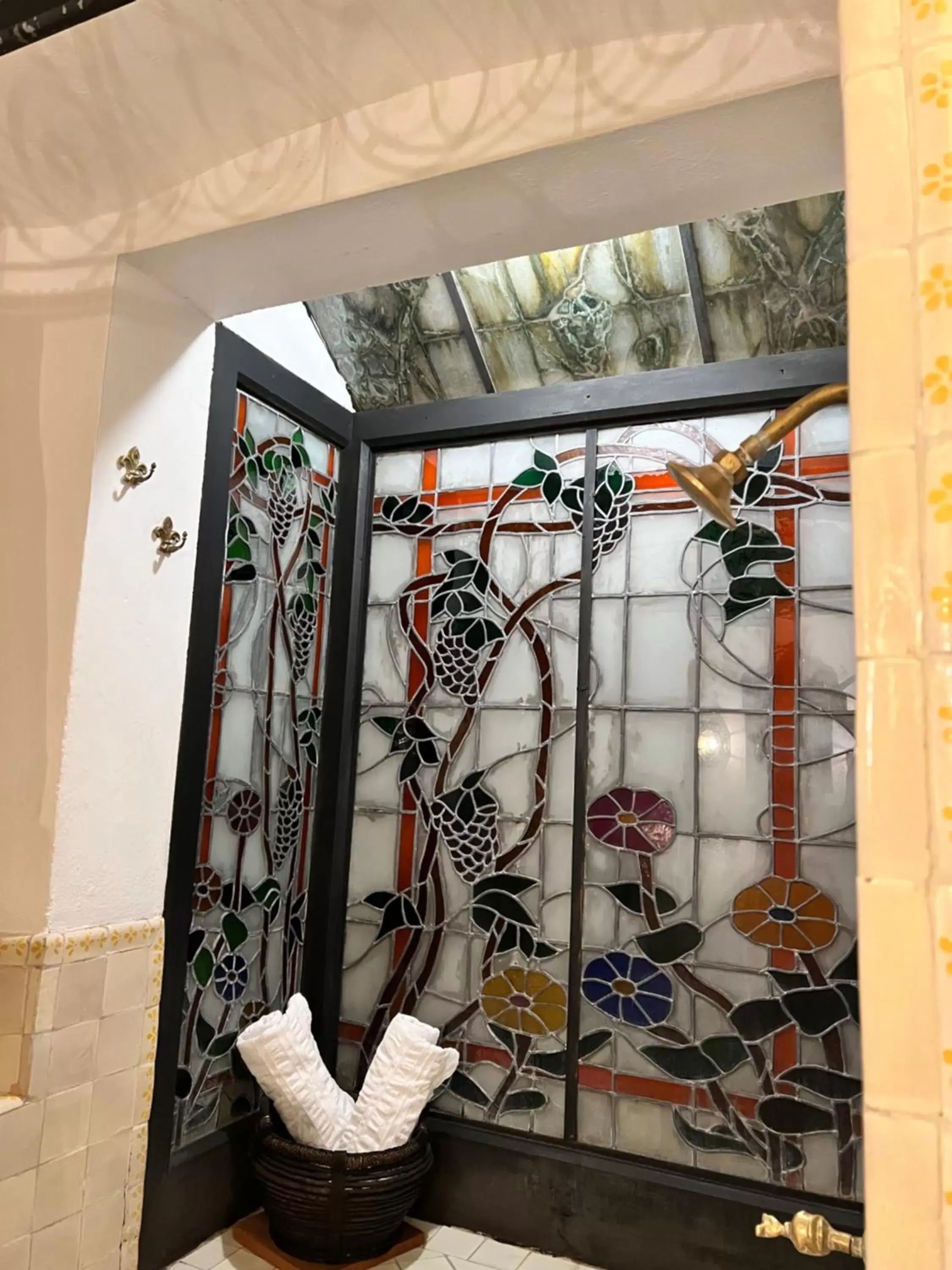 Shower, Bathroom in Tres Fuentes Hotel Boutique