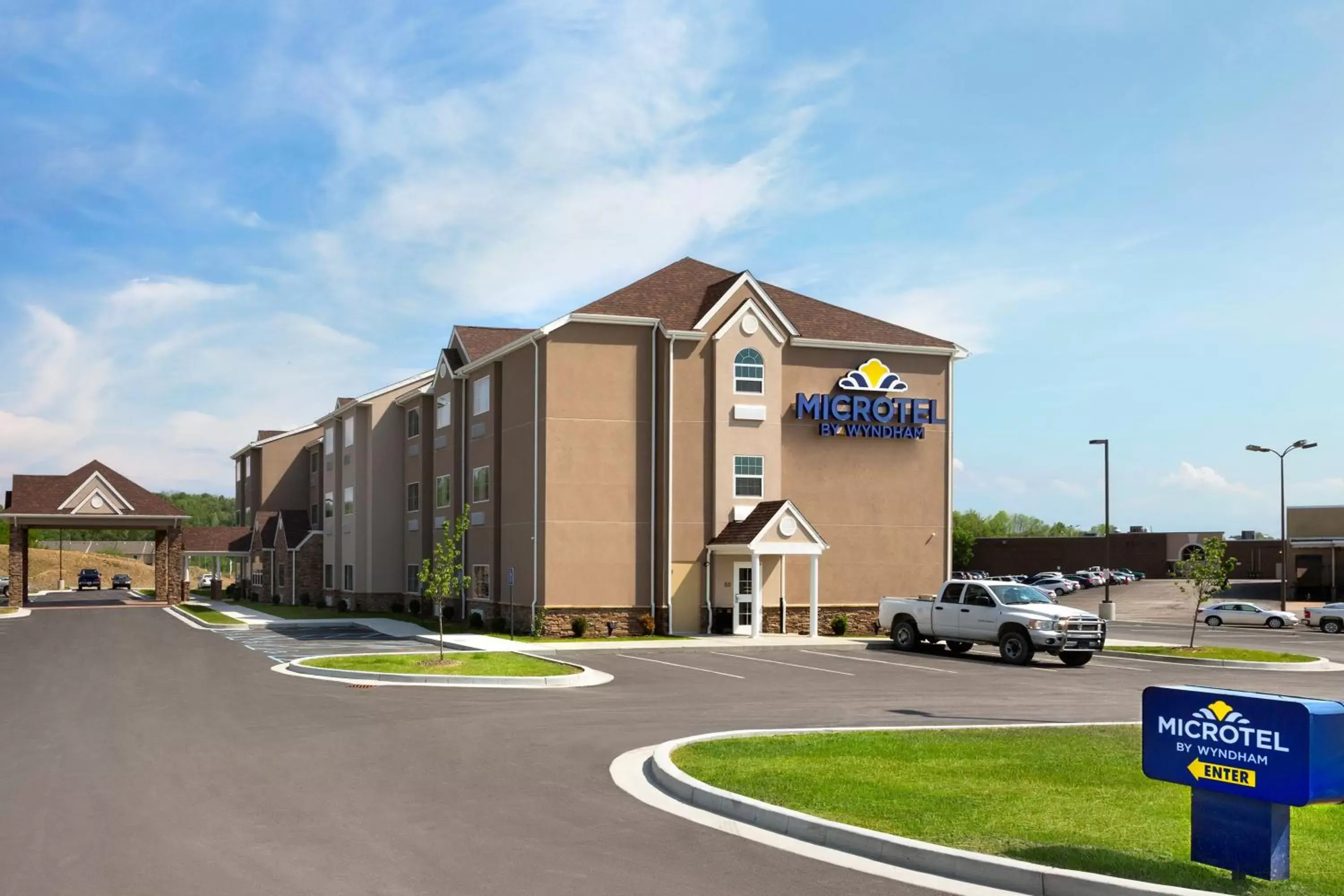 Property Building in Microtel Inn & Suites Fairmont